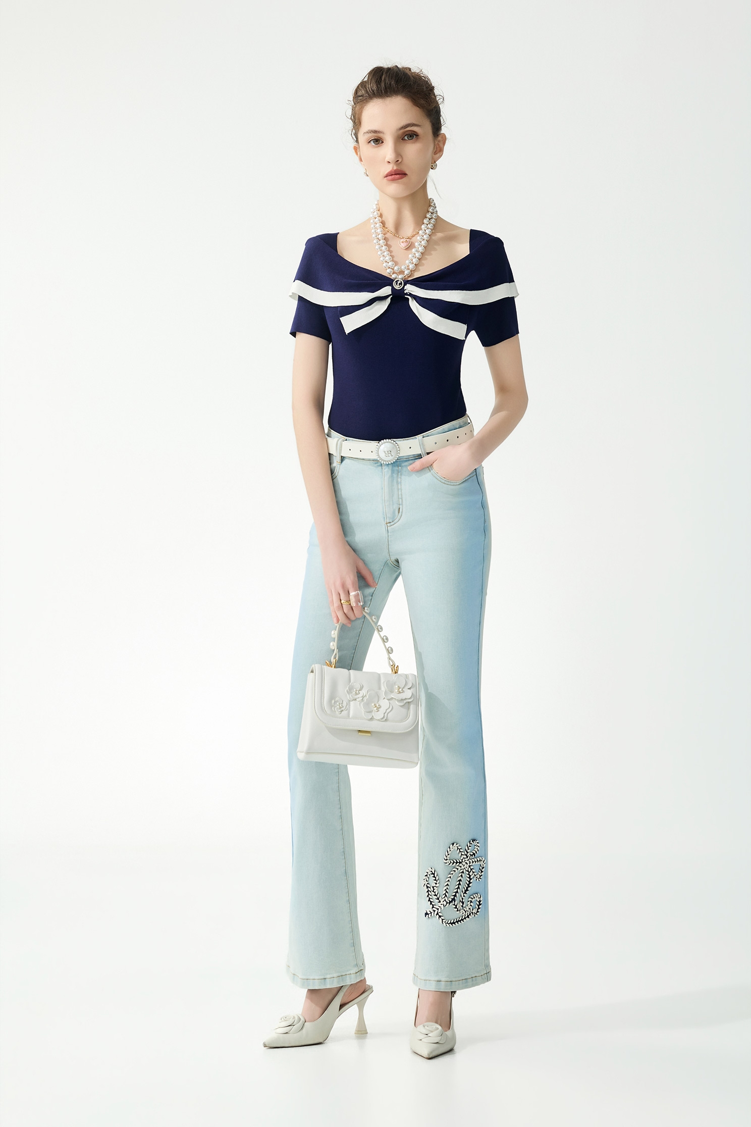 綴織帶船錨牛仔喇叭褲綴織帶船錨牛仔喇叭褲,春夏穿搭,牛仔,牛仔褲,褲子