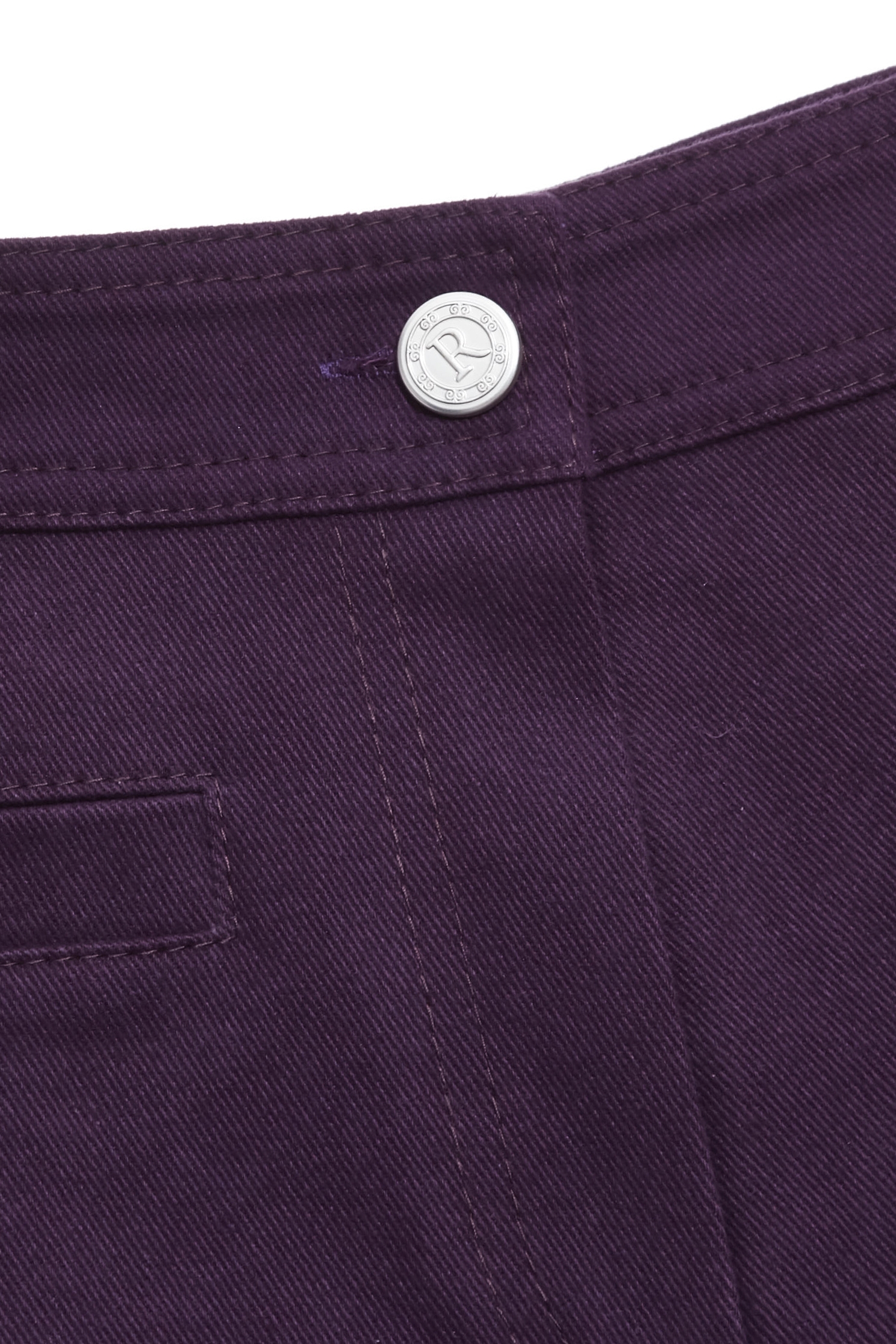 葡萄酒紫色刺繡短褲葡萄酒紫色刺繡短褲,刺繡,春夏穿搭,牛仔,牛仔褲,短褲,褲子