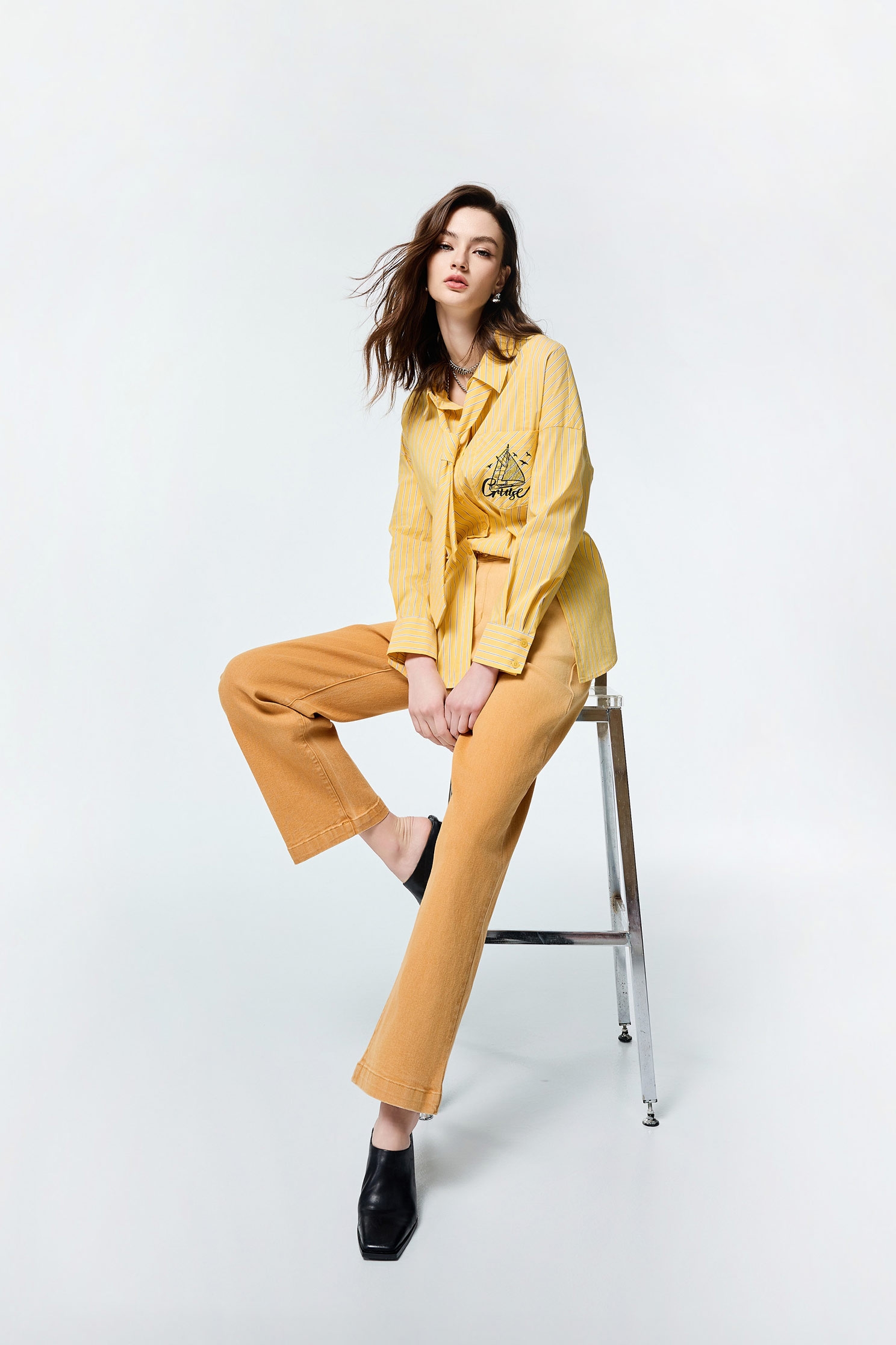 花粉黃漸層牛仔寬褲花粉黃漸層牛仔寬褲,時髦成套搭配,派對特輯,牛仔,牛仔褲,牛仔長褲,秋冬穿搭,純棉,褲子