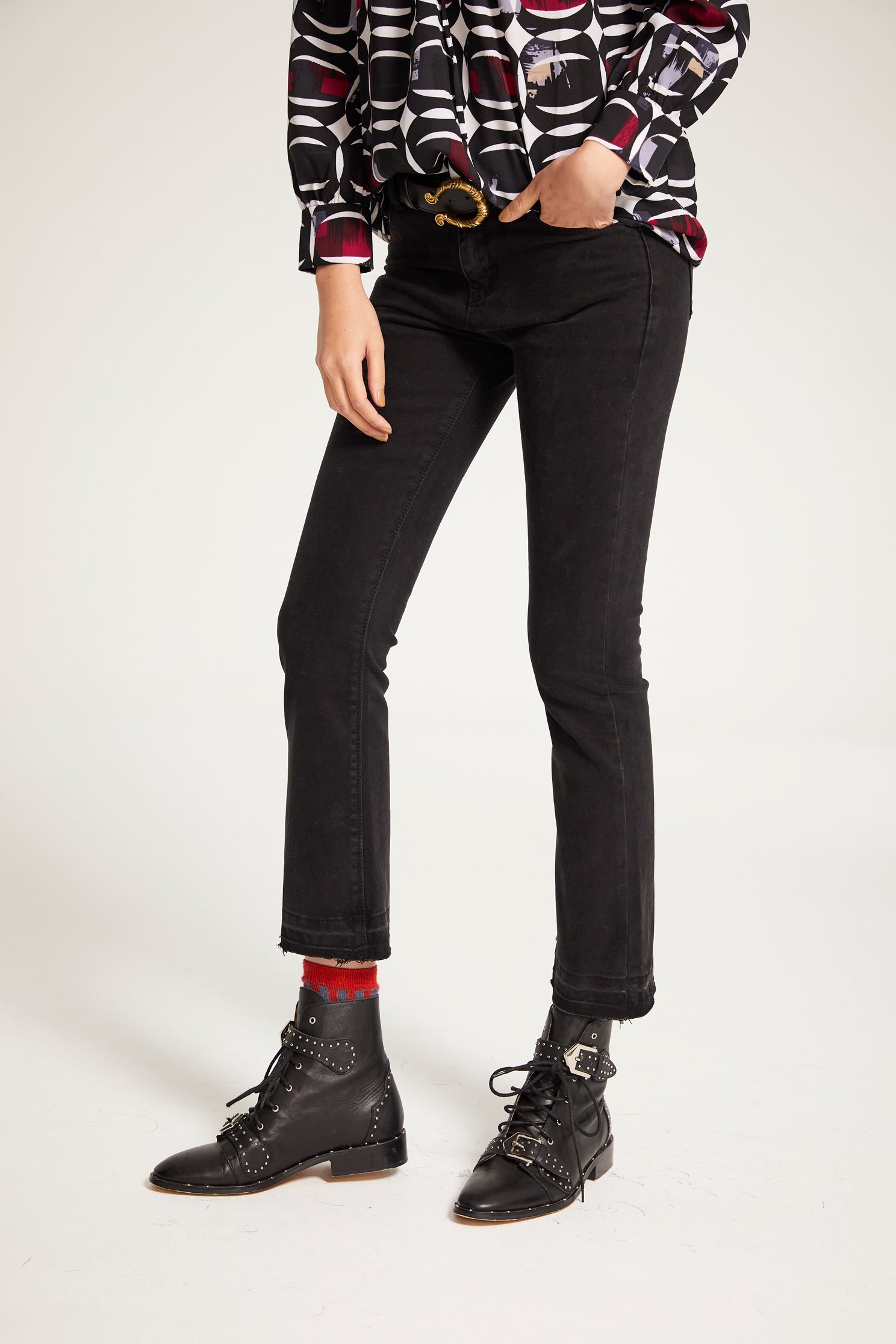 Mid-waist jeans,Tanning,cowboy,Jeans,Women's denim trousers,Fantasy purple,長褲,Thin pants,Black jeans,Black trousers