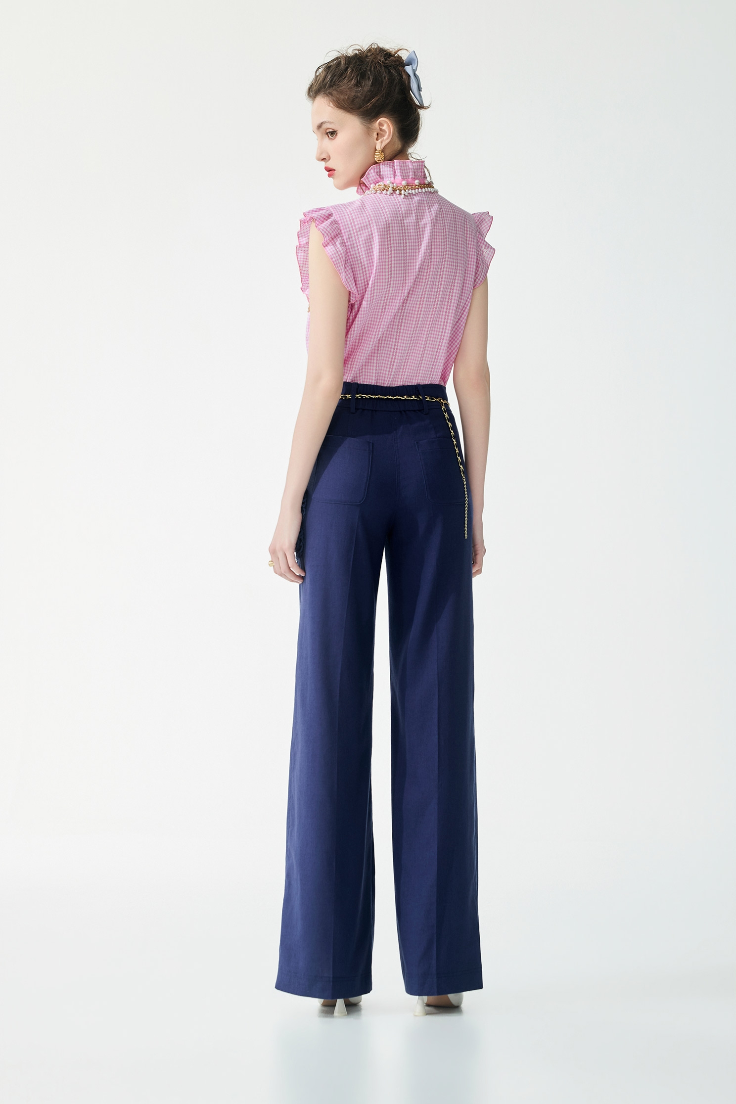 經典藍色抽鬚壓手工花寬褲經典藍色抽鬚壓手工花寬褲,喇叭褲,小香風,春夏穿搭,褲子