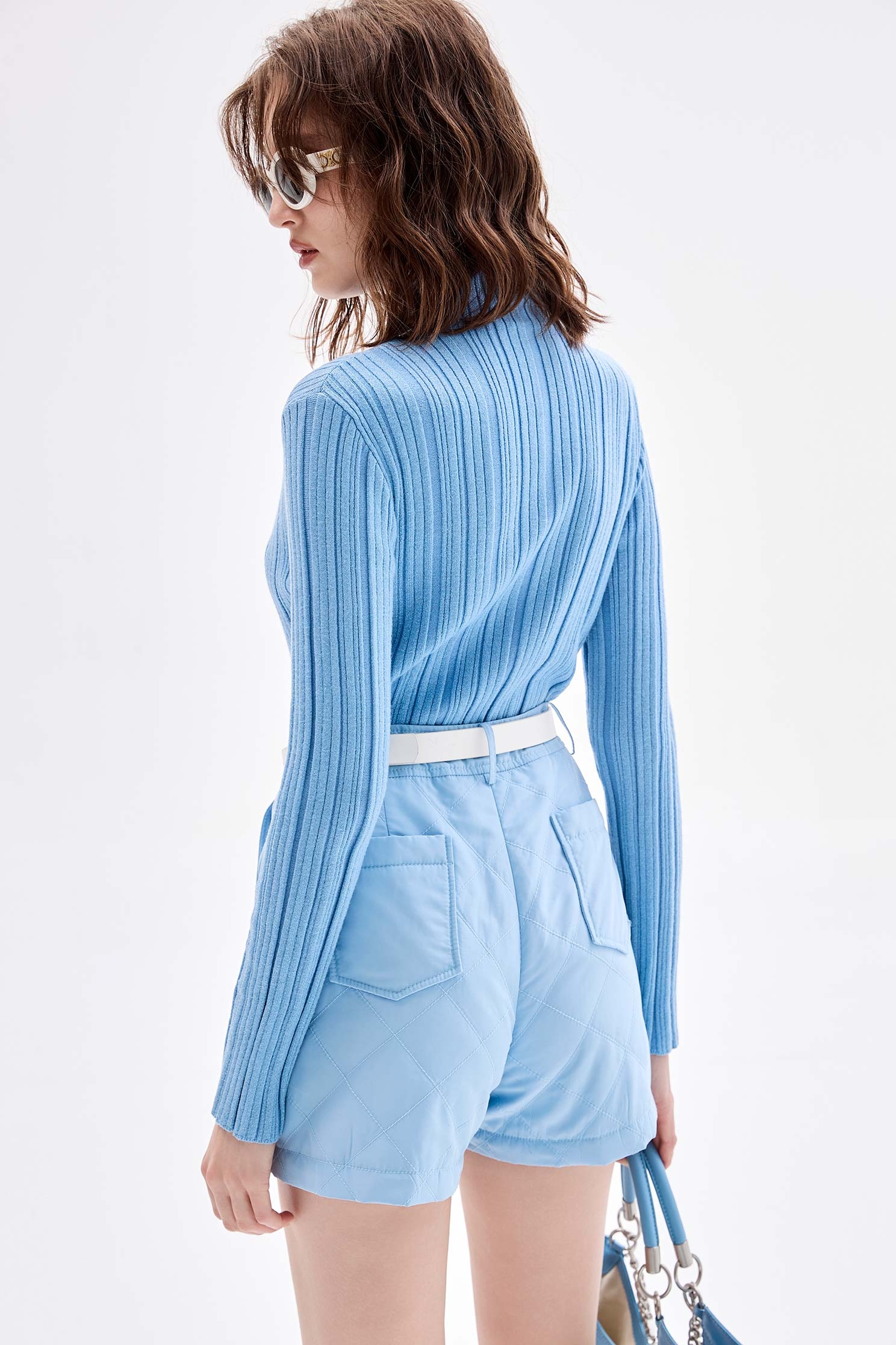 冰河藍菱格鋪棉短褲冰河藍菱格鋪棉短褲,時髦成套搭配,格紋,短褲,秋冬穿搭,褲子