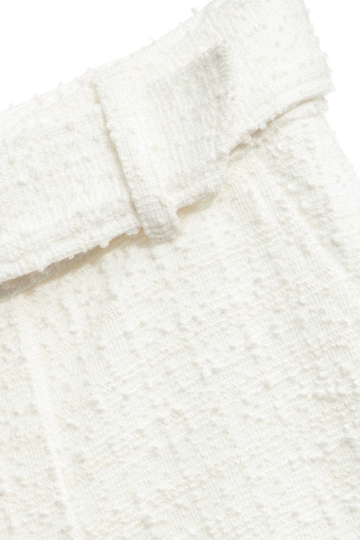 端莊優雅雪白短褲端莊優雅雪白短褲,白色褲子,短褲,秋冬穿搭,褲子