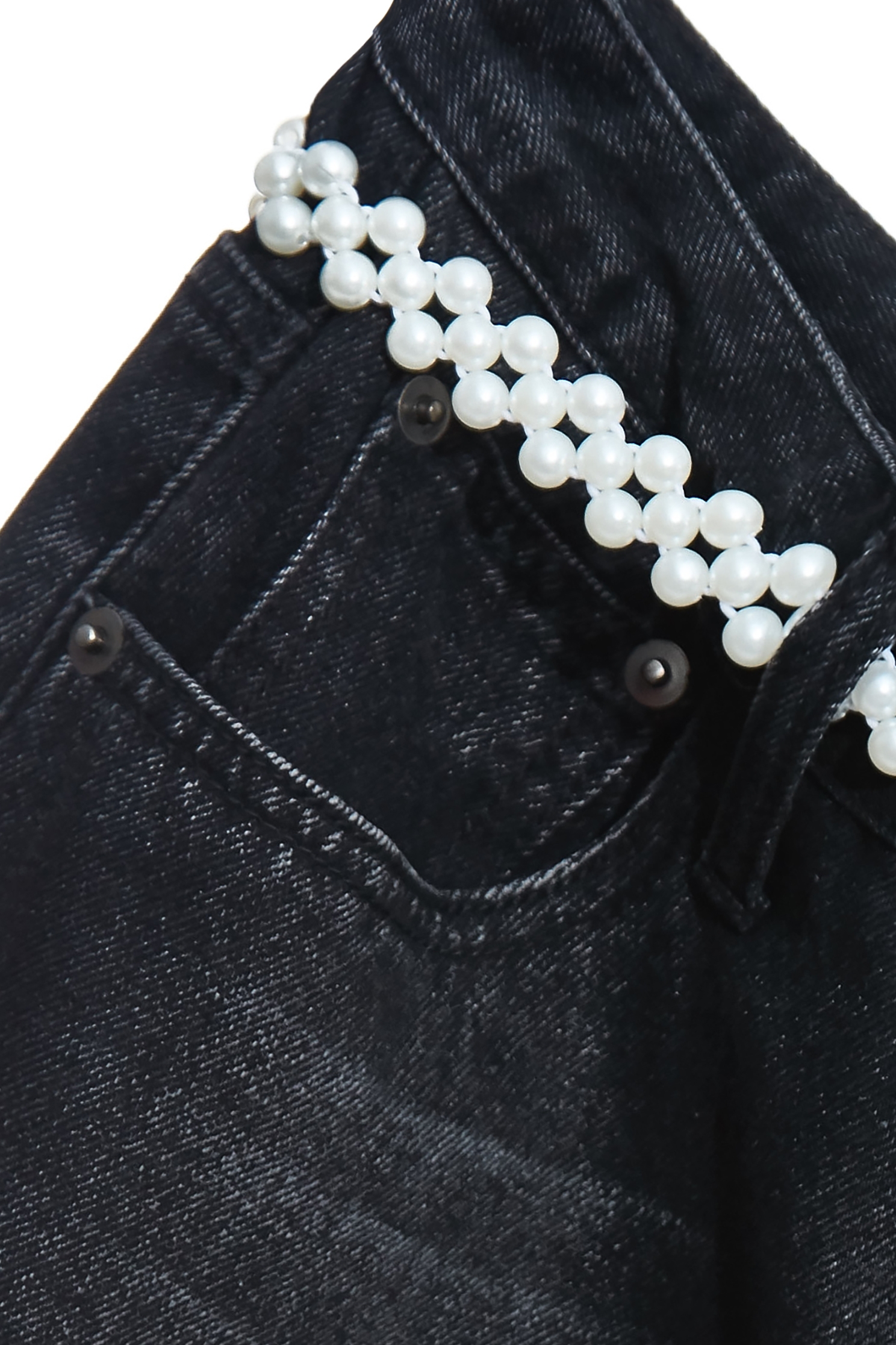 珍珠腰帶牛仔長褲珍珠腰帶牛仔長褲,牛仔,牛仔褲,珍珠,秋冬穿搭,褲子,針織,黑色褲子