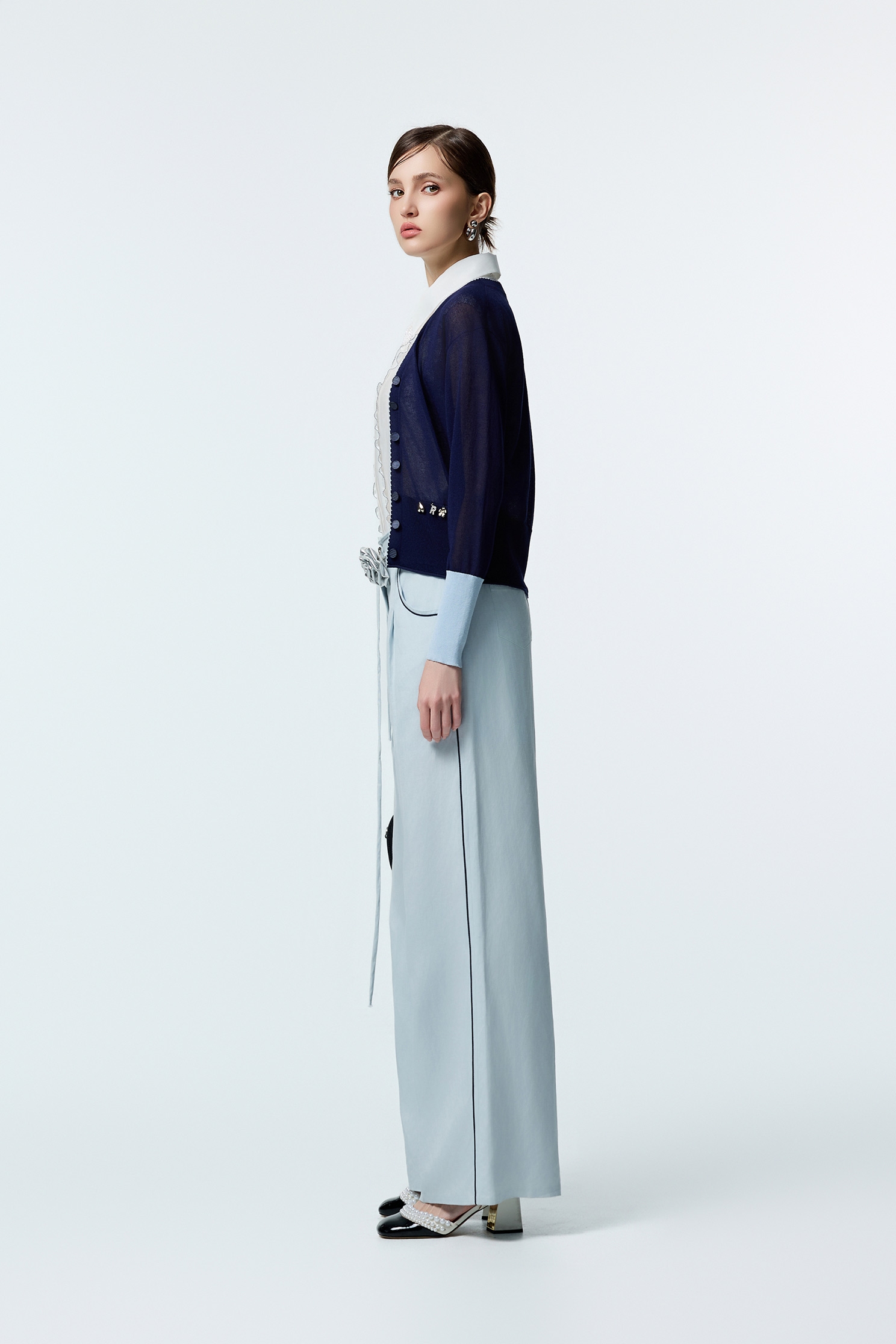 帆船藍鑲色邊寬腿褲帆船藍鑲色邊寬腿褲,上班OL穿搭,寬褲,時髦成套搭配,秋冬穿搭,褲子,長褲