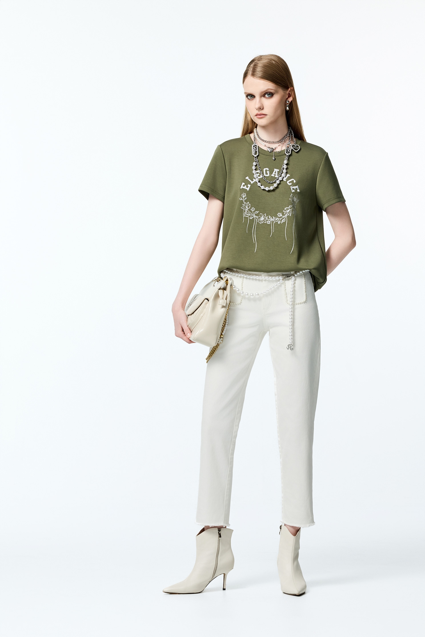 白奎色珍珠口袋牛仔褲白奎色珍珠口袋牛仔褲,上班OL穿搭,丹寧,牛仔,牛仔褲,珍珠,白色褲子,秋冬穿搭,約會特輯,純棉