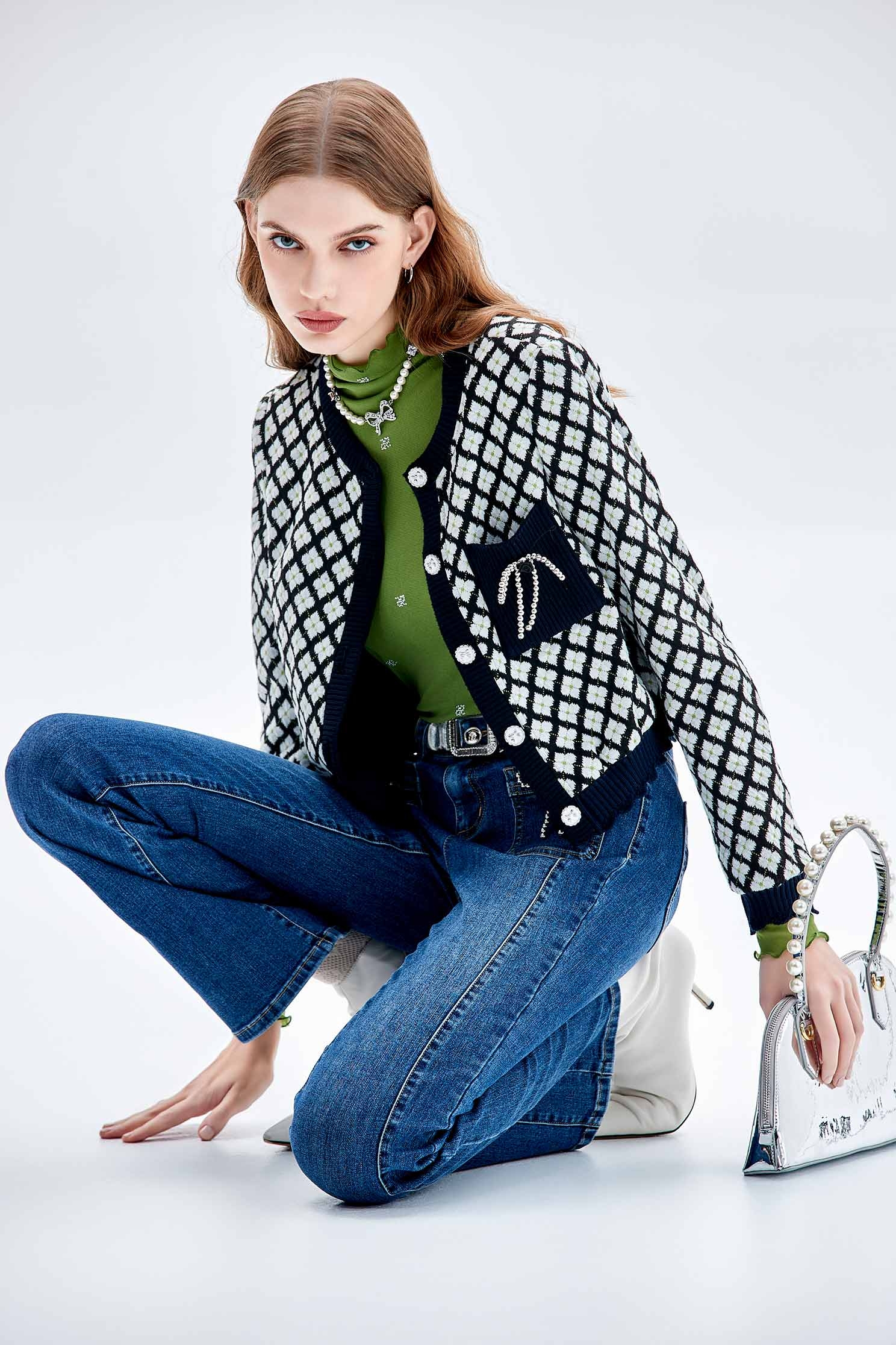 顯瘦剪接牛仔喇叭褲顯瘦剪接牛仔喇叭褲,人氣商品,牛仔,牛仔褲,秋冬穿搭,褲子