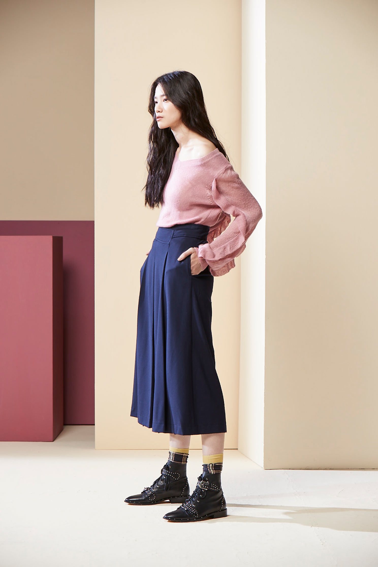 Roman wide trousers,culottespants,pants,knitting,pants