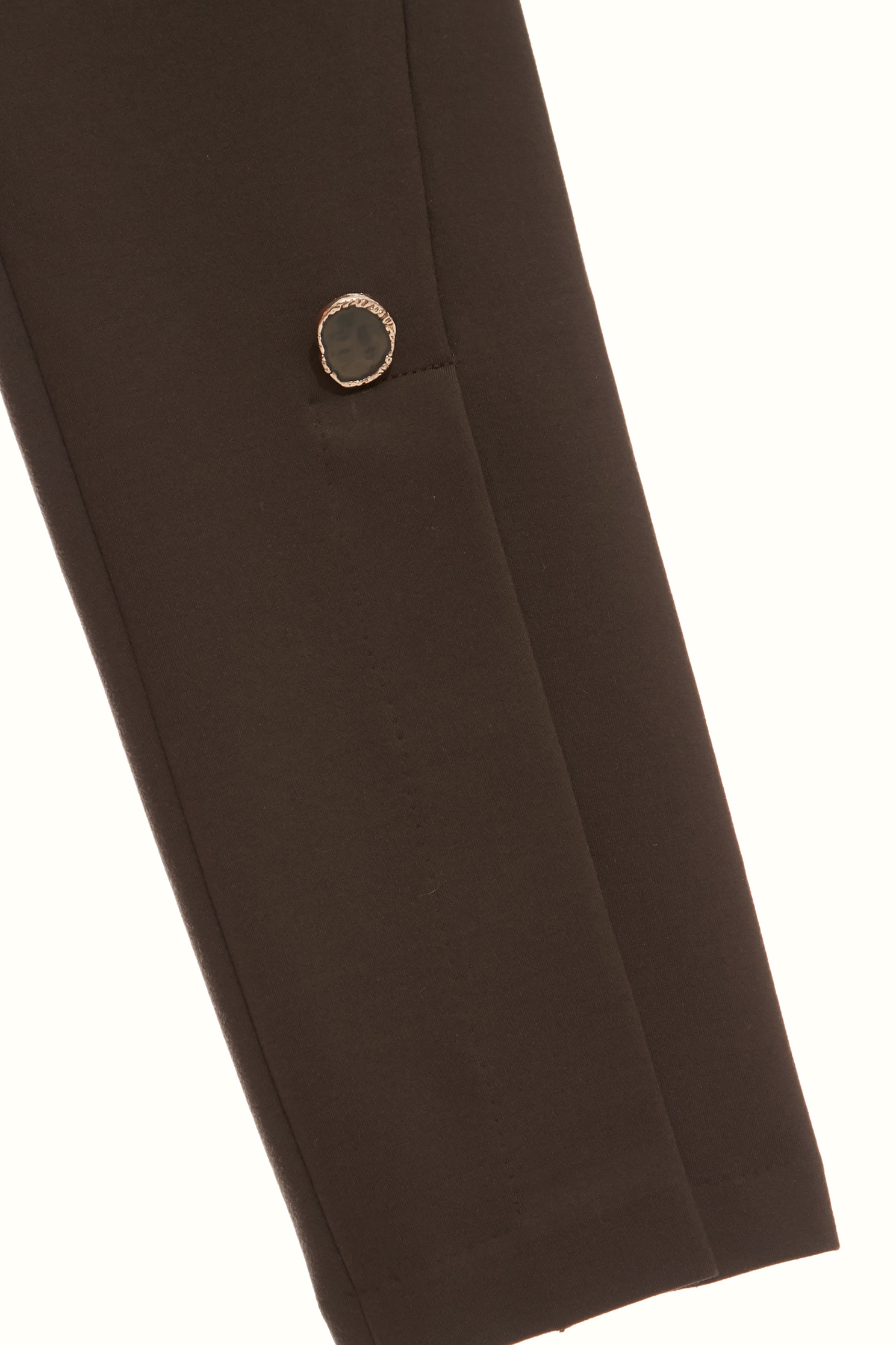 質樸焦糖色修身長褲質樸焦糖色修身長褲,秋冬穿搭,窄管褲,褲子