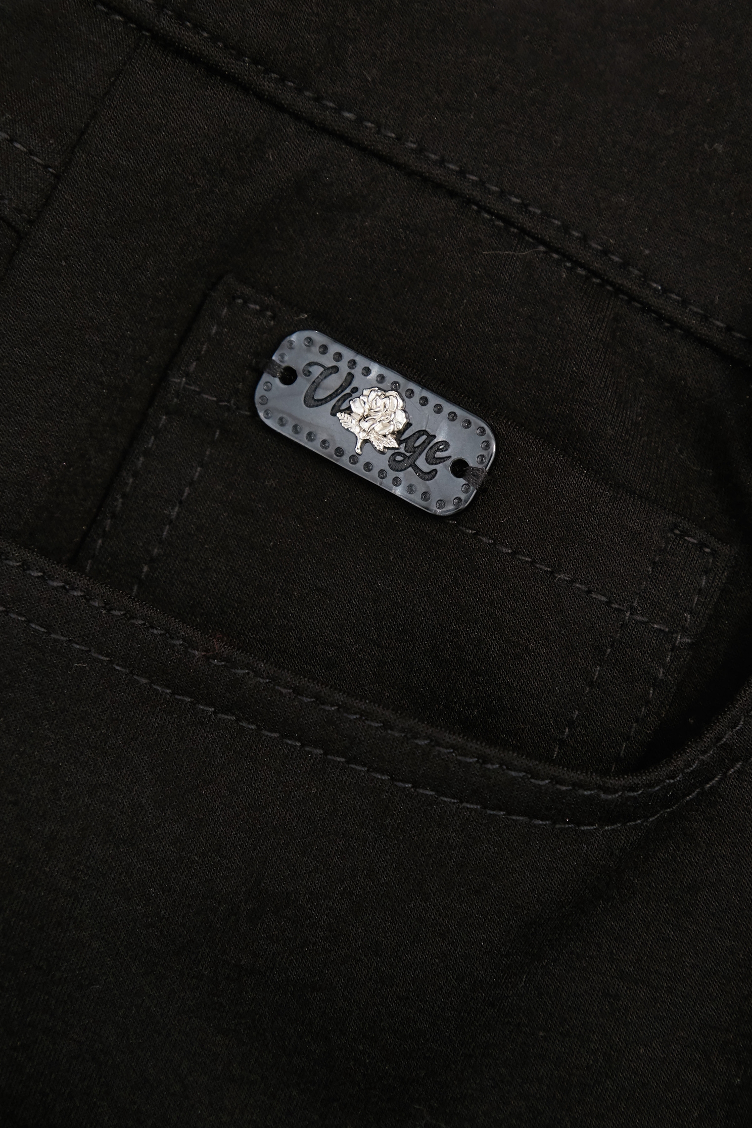 極致黑顯瘦大寬褲極致黑顯瘦大寬褲,上班OL穿搭,寬褲,秋冬穿搭,褲子,黑色褲子,黑色長褲