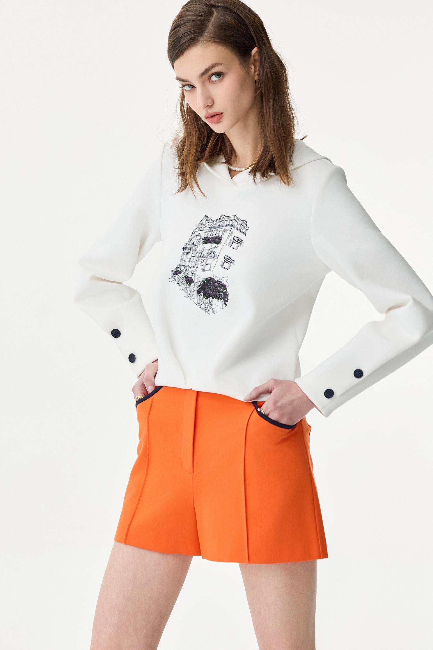 溫暖琥珀色撞色邊短褲溫暖琥珀色撞色邊短褲,上班OL穿搭,春夏穿搭,短褲,褲子