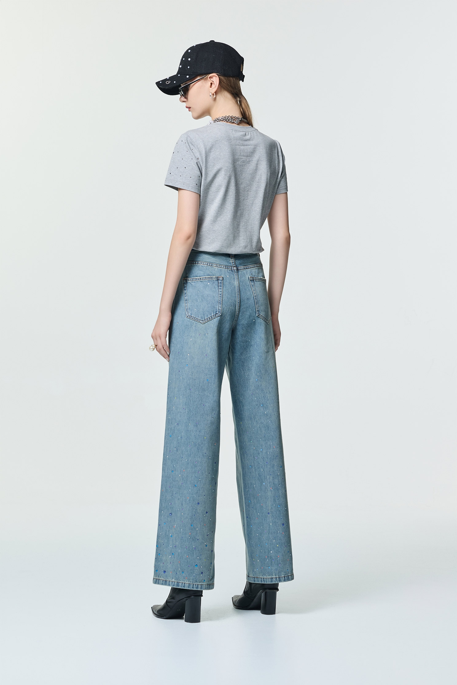 閃光五彩點點牛仔寬褲閃光五彩點點牛仔寬褲,上班OL穿搭,丹寧,喇叭褲,寬褲,牛仔,牛仔褲,秋冬穿搭,約會特輯,褲子