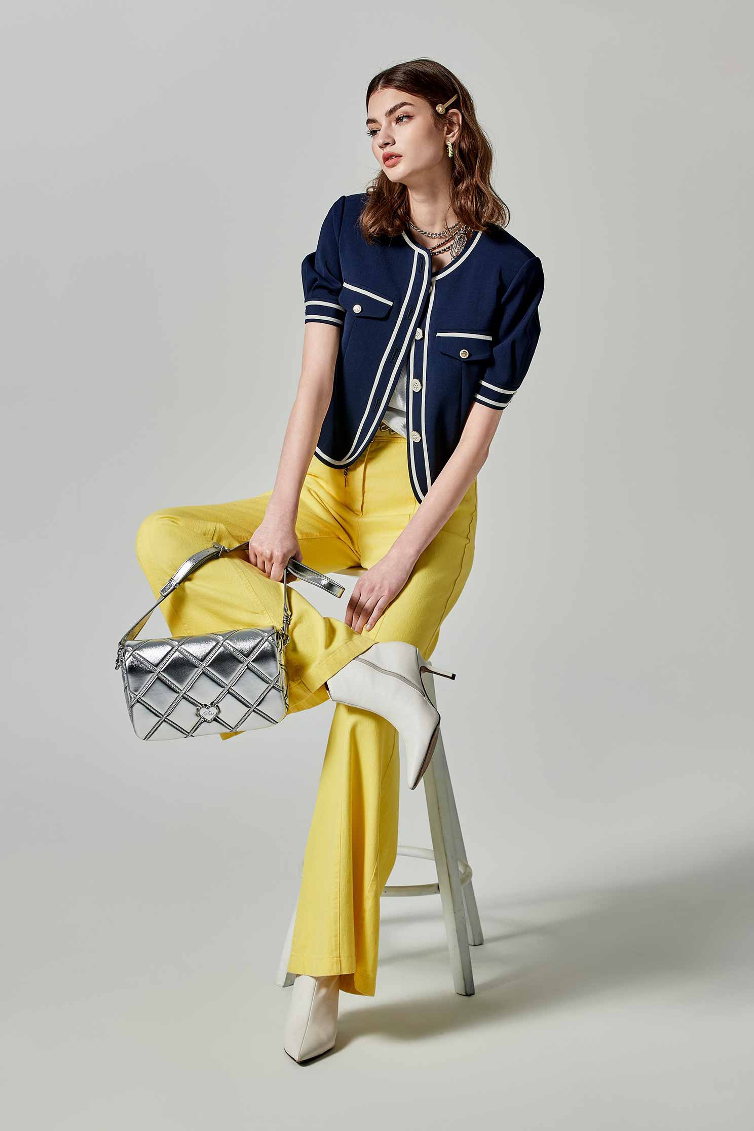 香蕉黃牛仔喇叭褲香蕉黃牛仔喇叭褲,春夏穿搭,牛仔,牛仔褲,牛仔長褲,褲子