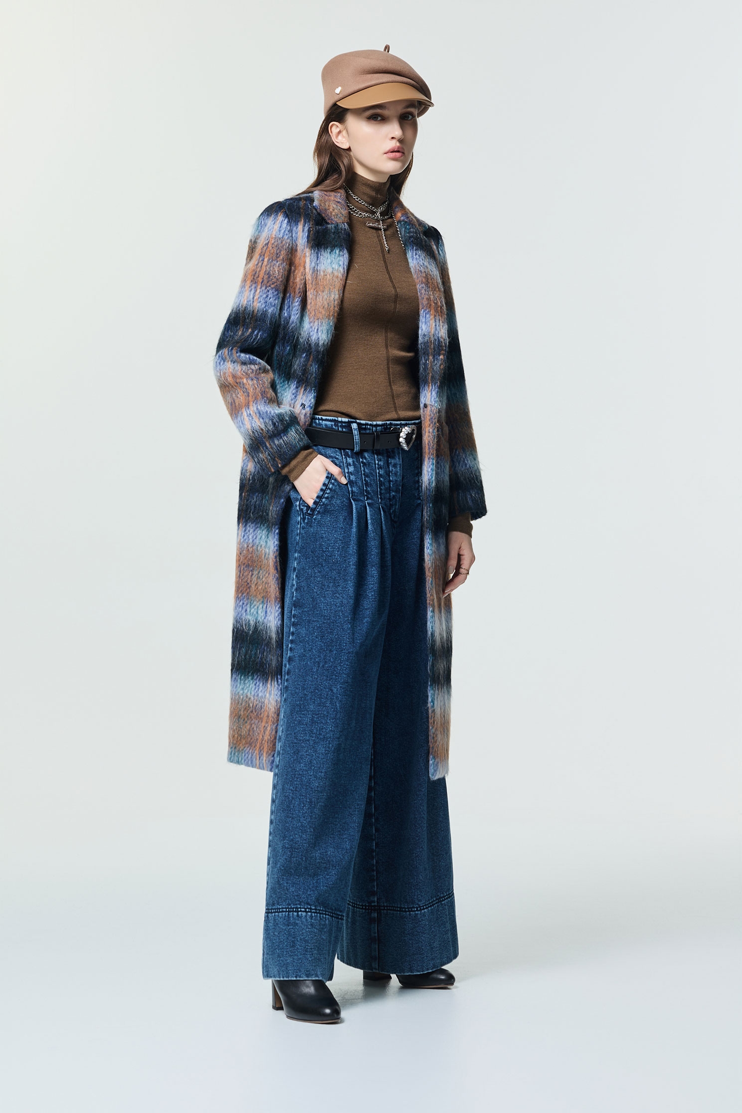 內刷毛寬腿牛仔褲內刷毛寬腿牛仔褲,上班OL穿搭,丹寧,人氣商品,春夏穿搭,牛仔,牛仔褲,約會特輯