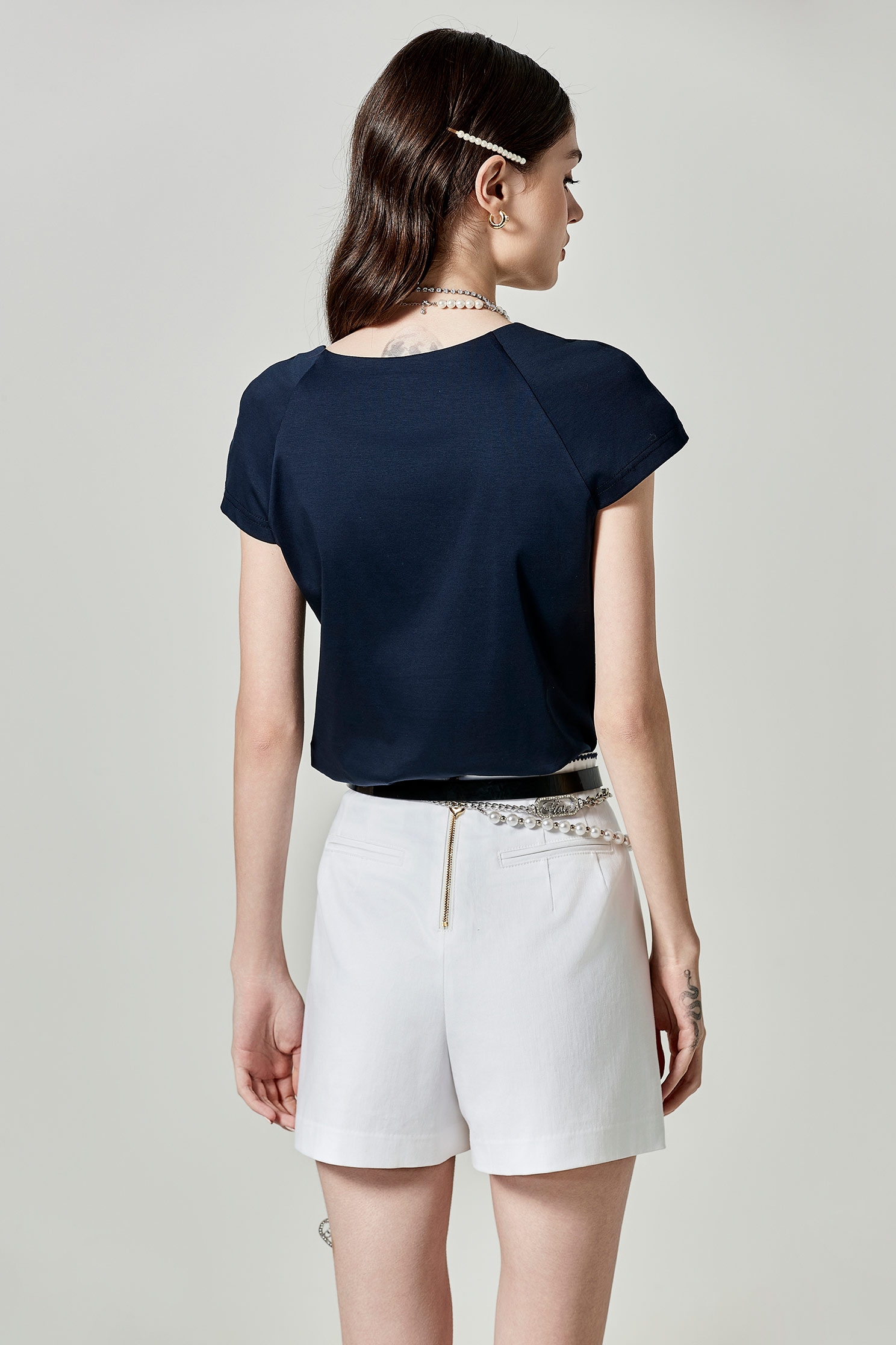 綴波浪織帶短褲綴波浪織帶短褲,人氣商品,春夏穿搭,白色短褲,白色褲子,短褲,褲子