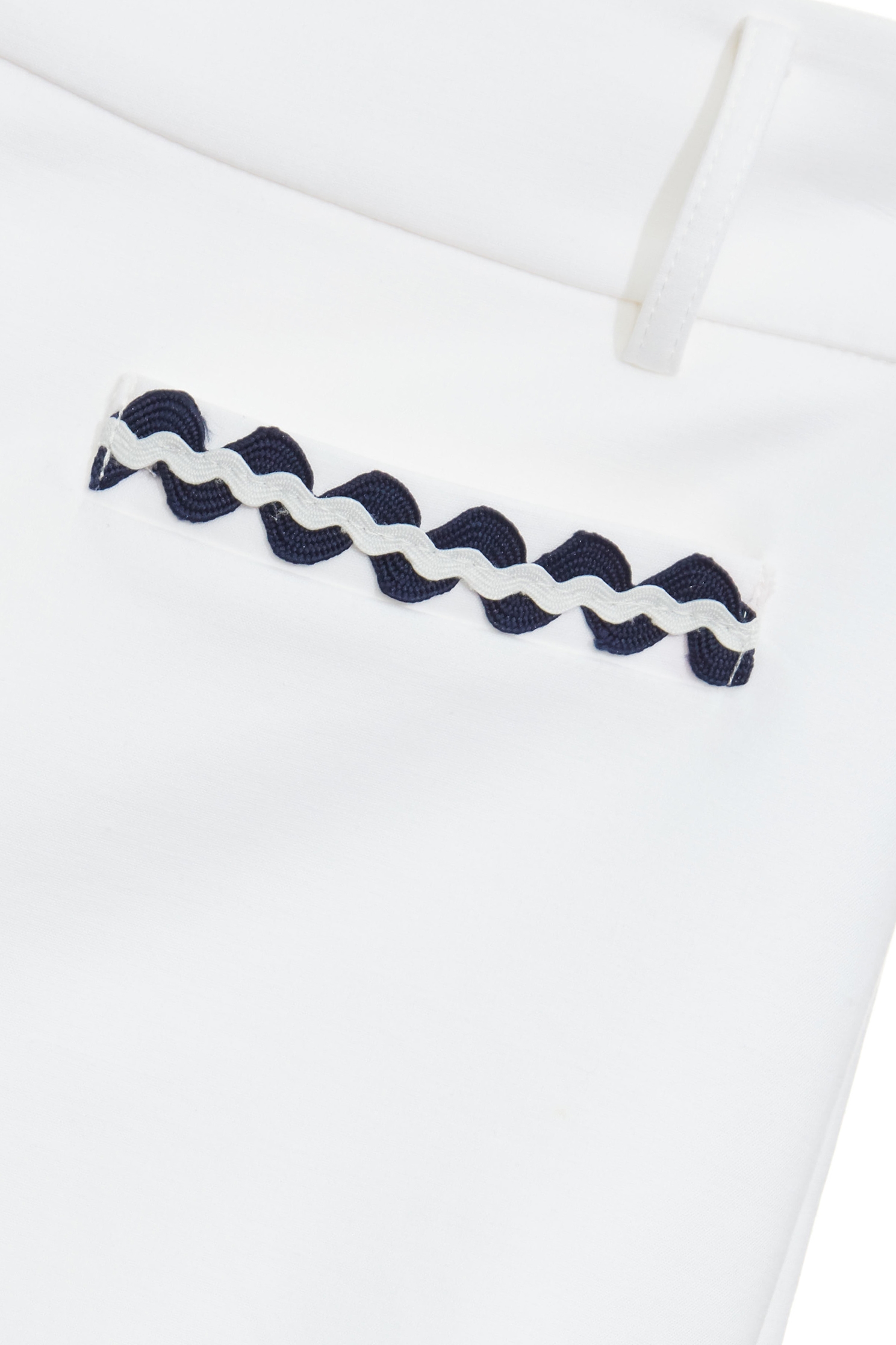 鑲暮色藍織帶褲裙鑲暮色藍織帶褲裙,人氣商品,春夏穿搭,白色裙子,白色褲子,短褲,褲裙