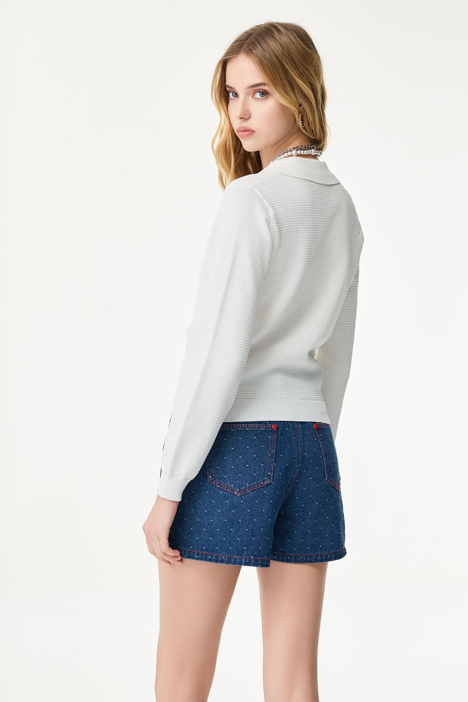 立體點點貼袋牛仔短褲立體點點貼袋牛仔短褲,春夏穿搭,時髦成套搭配,牛仔,牛仔短褲,短褲,純棉