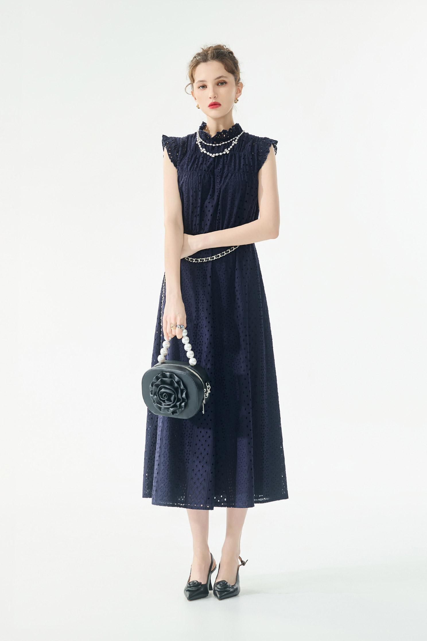 溫室花園繡花長版洋裝溫室花園繡花長版洋裝,一般洋裝,春夏穿搭,繡花,荷葉