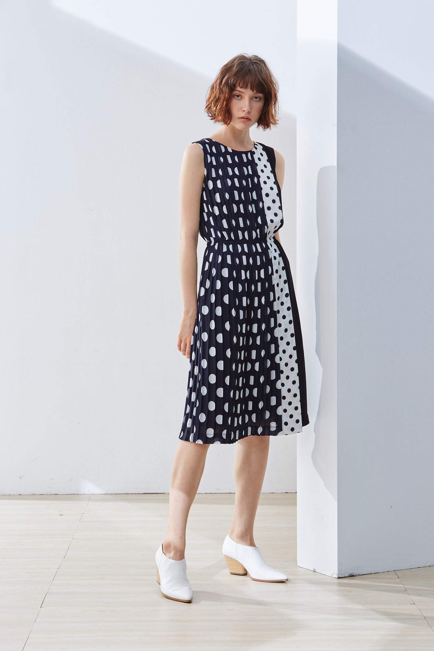 Stitching dot classic design dress,u-neckdress,dress,sleevelessdress