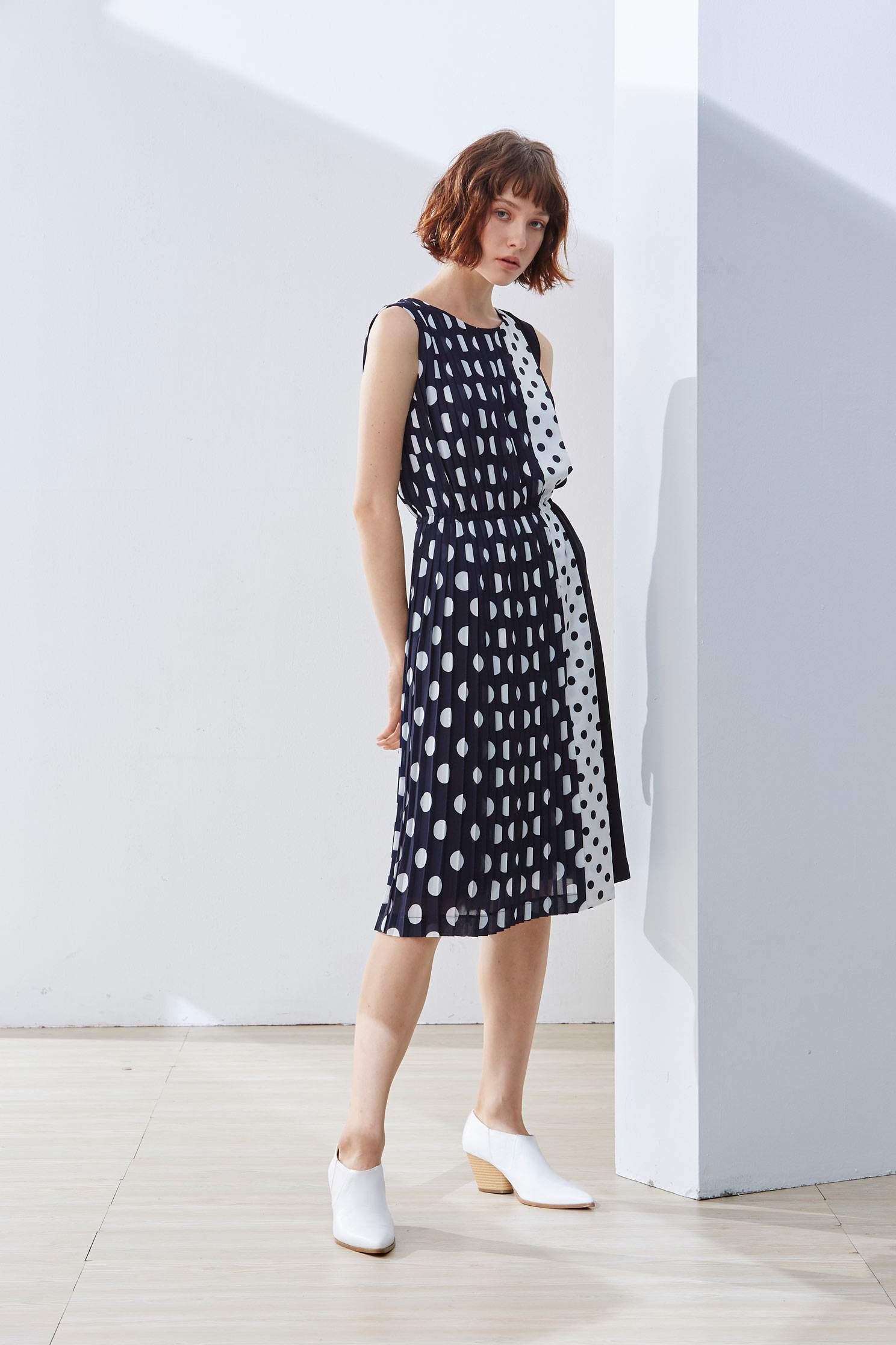 Stitching dot classic design dress,u-neckdress,dress,sleevelessdress