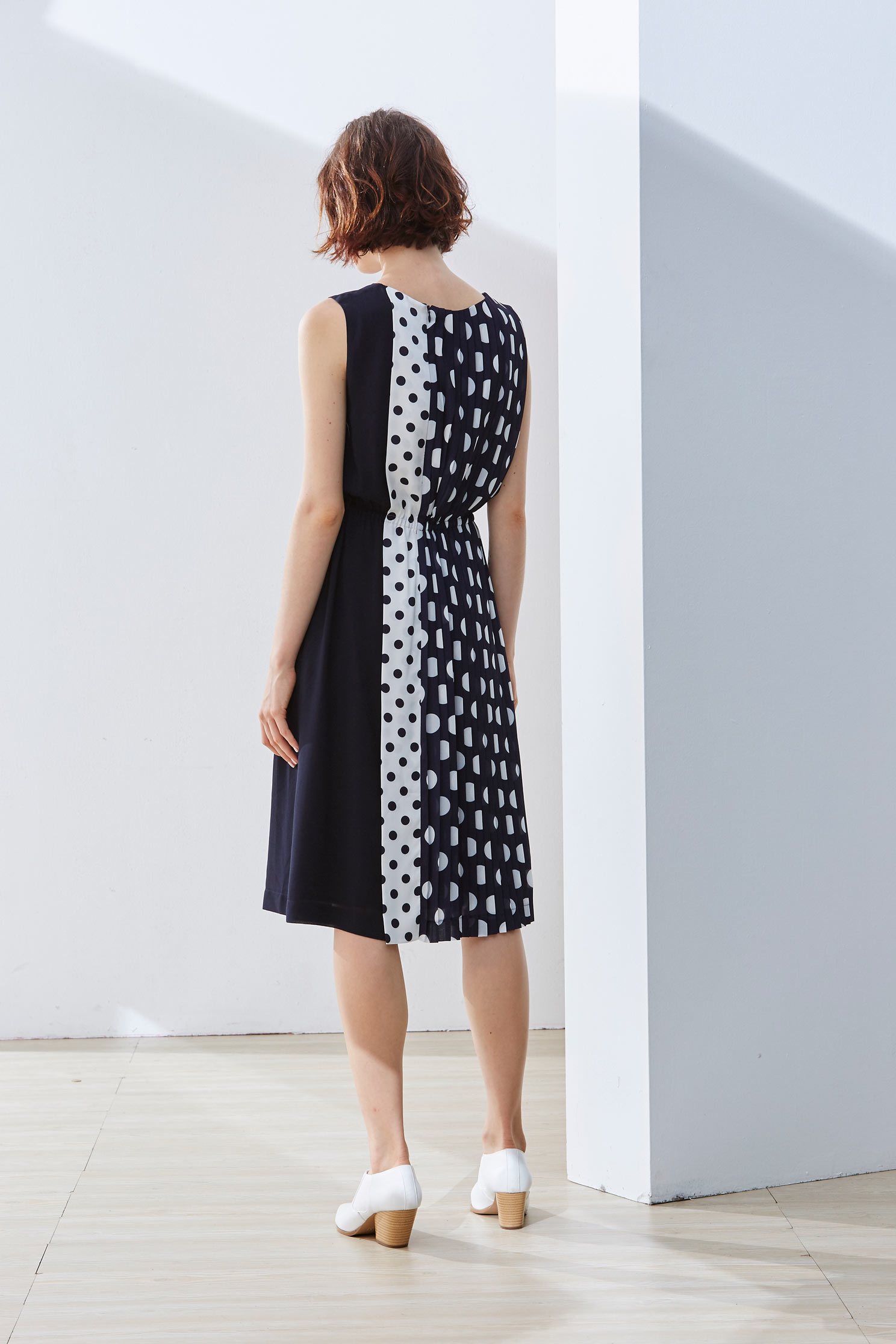 Stitching dot classic design dress,u-neckdress,dress,sleevelessdress