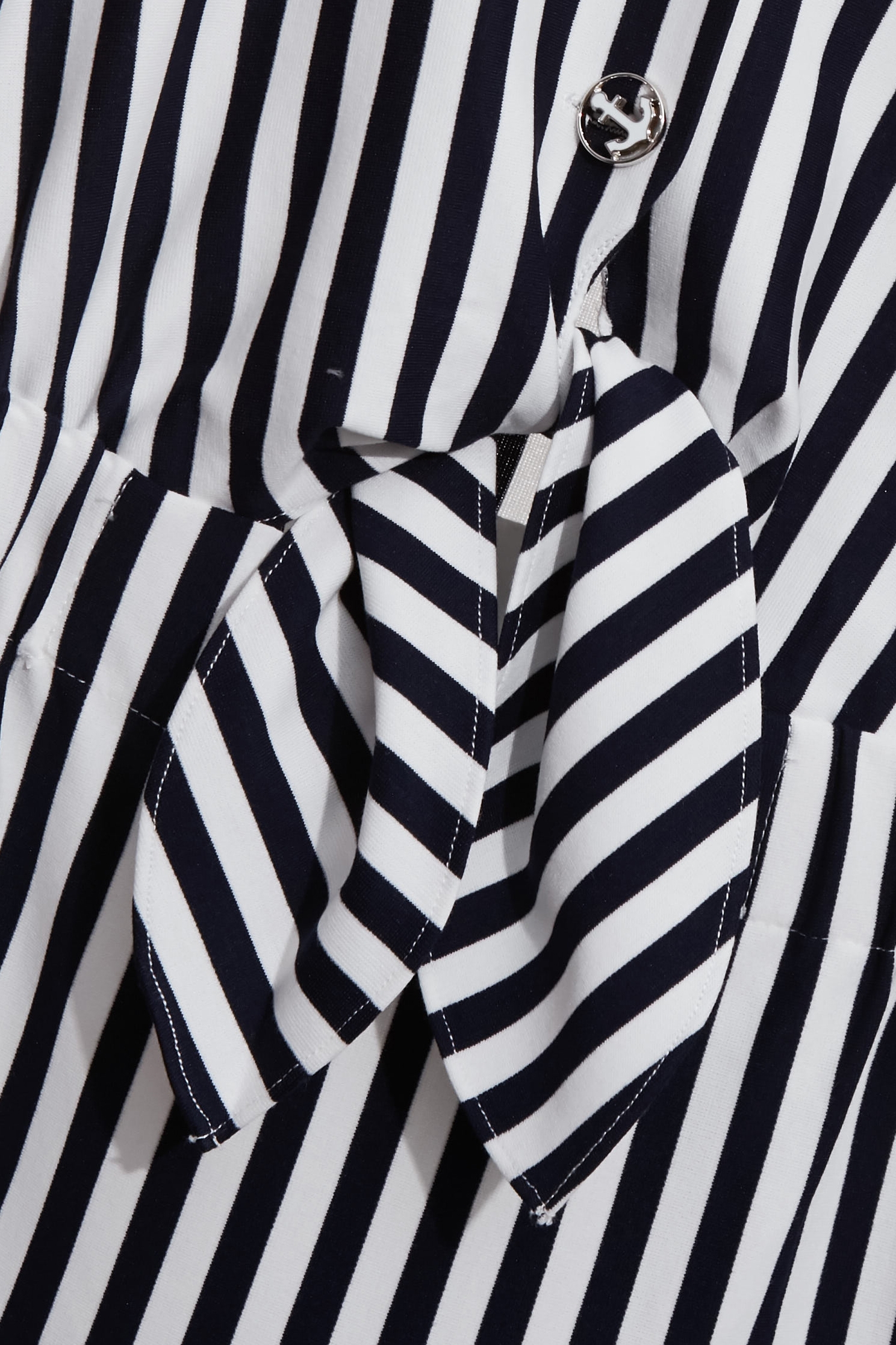 海洋洞穴色配條洋裝海洋洞穴色配條洋裝,一般洋裝,春夏穿搭,時髦成套搭配,條紋,輕奢度假,輕奢渡假