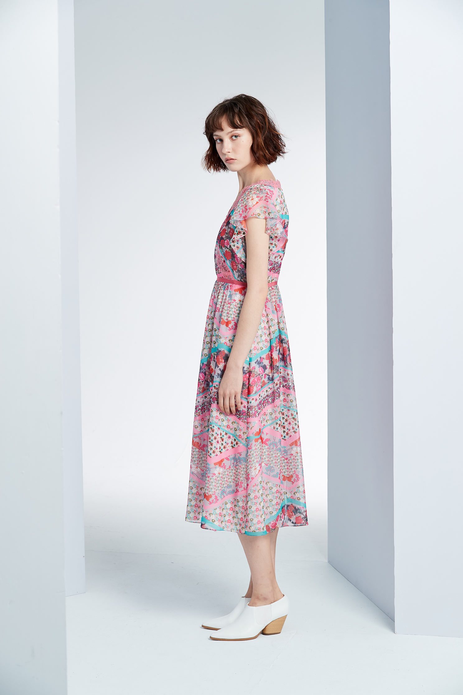 Elegant pattern dress,v-neckdress,printeddress,cocktaildress,sleevelessdress,shortsleevedress,chiffon,chiffondress
