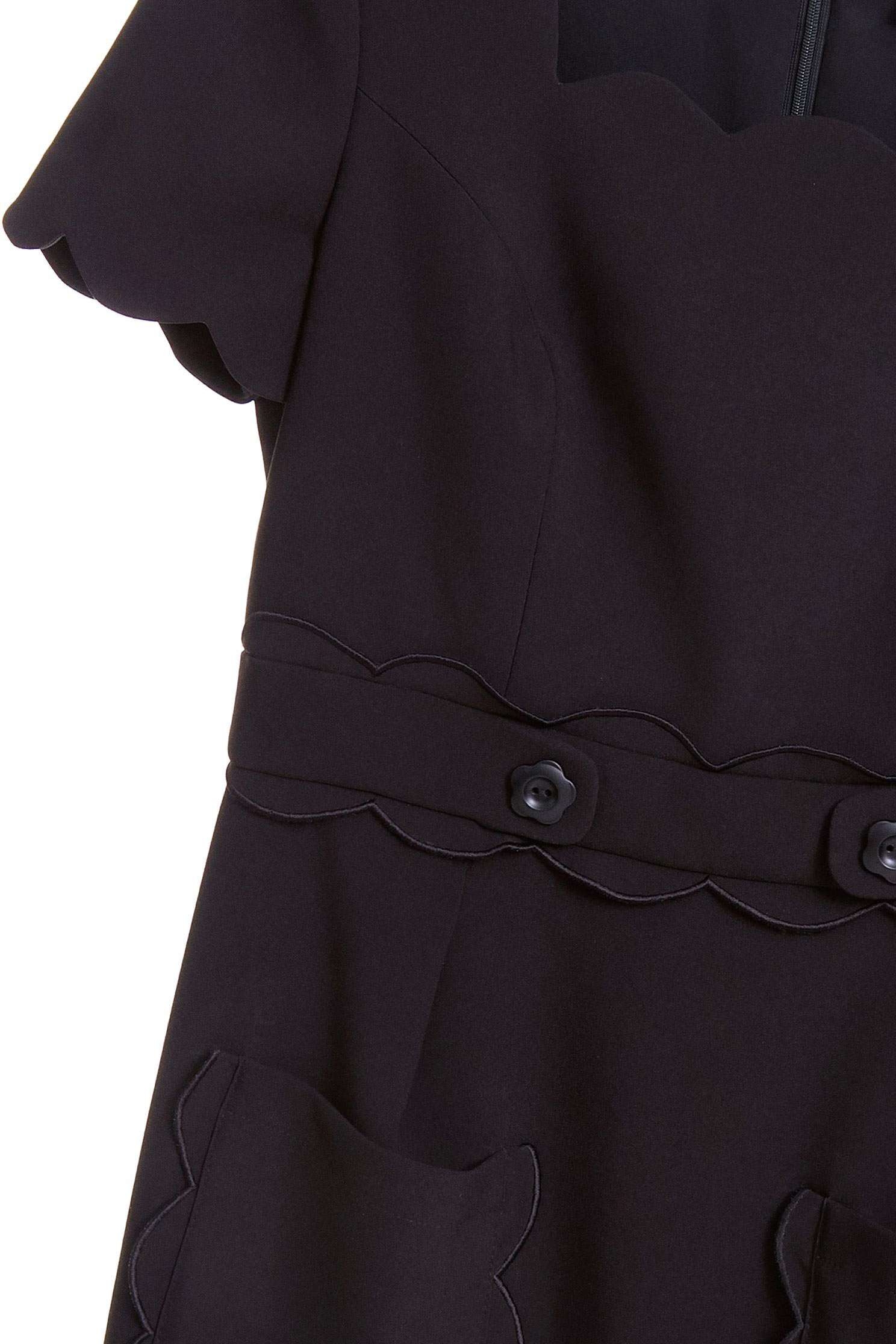 Elegant woman fashion dress,dress,shortsleevedress,blackdress