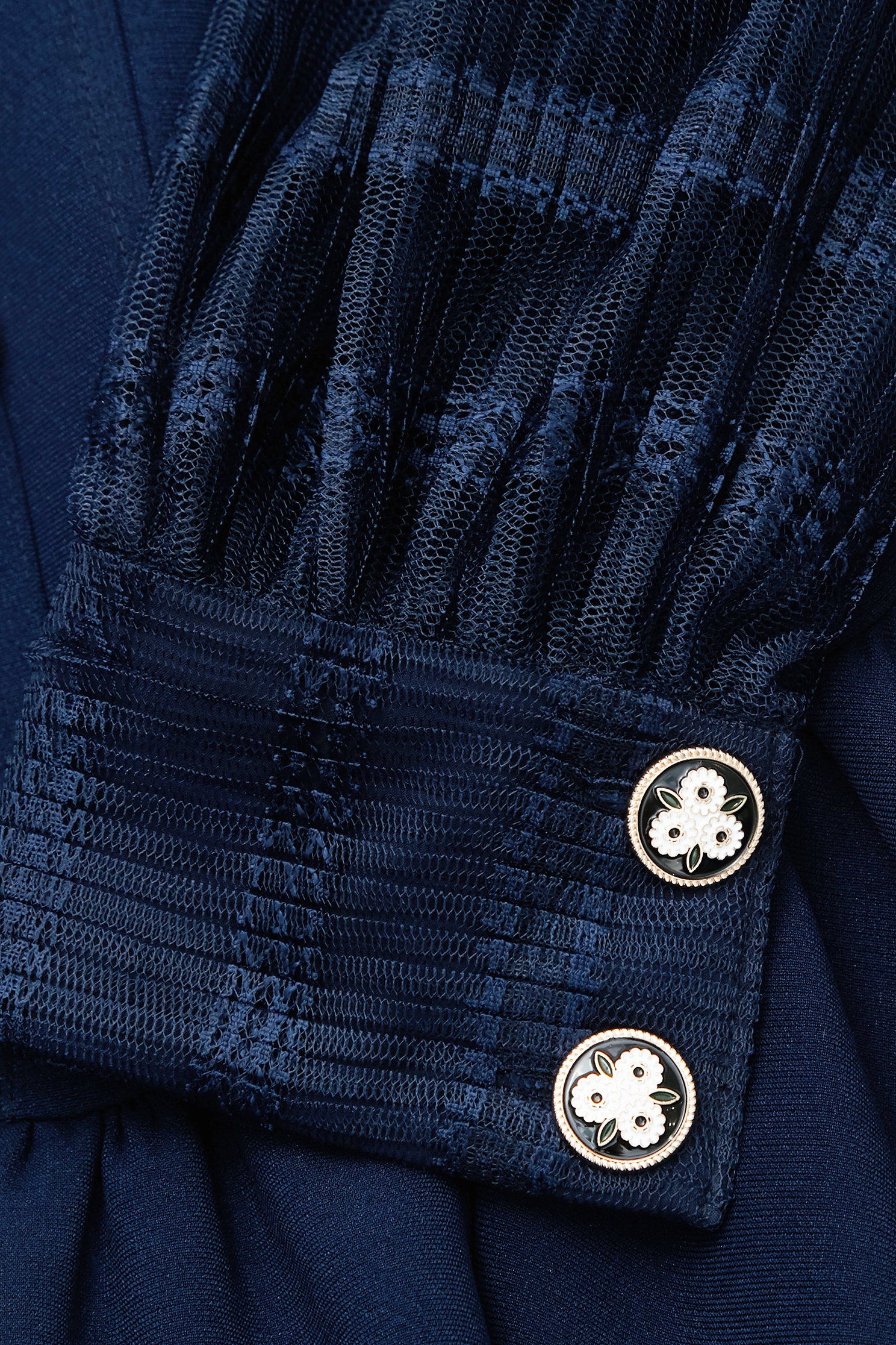 海洋洞穴色蕾絲袖洋裝海洋洞穴色蕾絲袖洋裝,U領洋裝,一般洋裝,人氣商品,小禮服,春夏穿搭,洋裝特輯,約會特輯,蕾絲,蕾絲洋裝,蕾絲裙,長袖洋裝