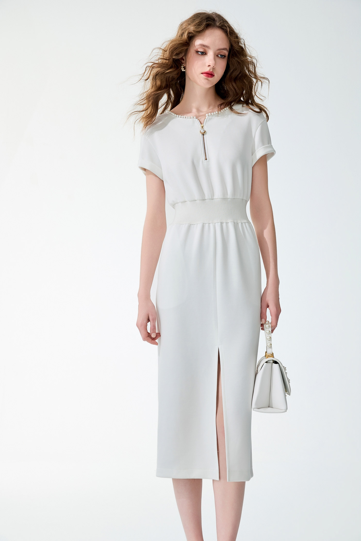 光學白渡假風收腰洋裝光學白渡假風收腰洋裝,一般洋裝,春夏穿搭,珍珠,白色洋裝