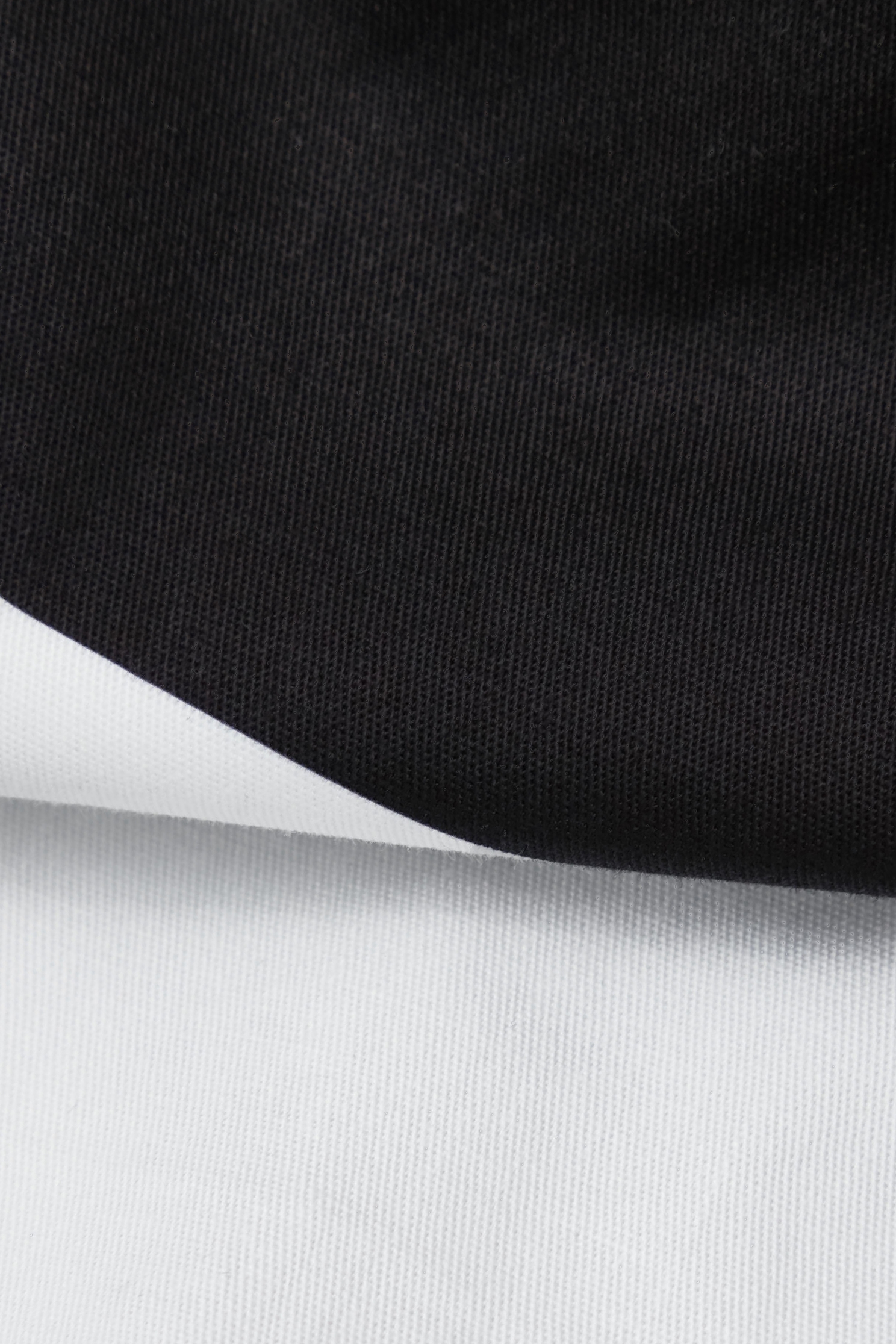 異材拼接黑白波點花苞洋裝異材拼接黑白波點花苞洋裝,一般洋裝,上班OL穿搭,人氣商品,春夏穿搭,波點,洋裝特輯