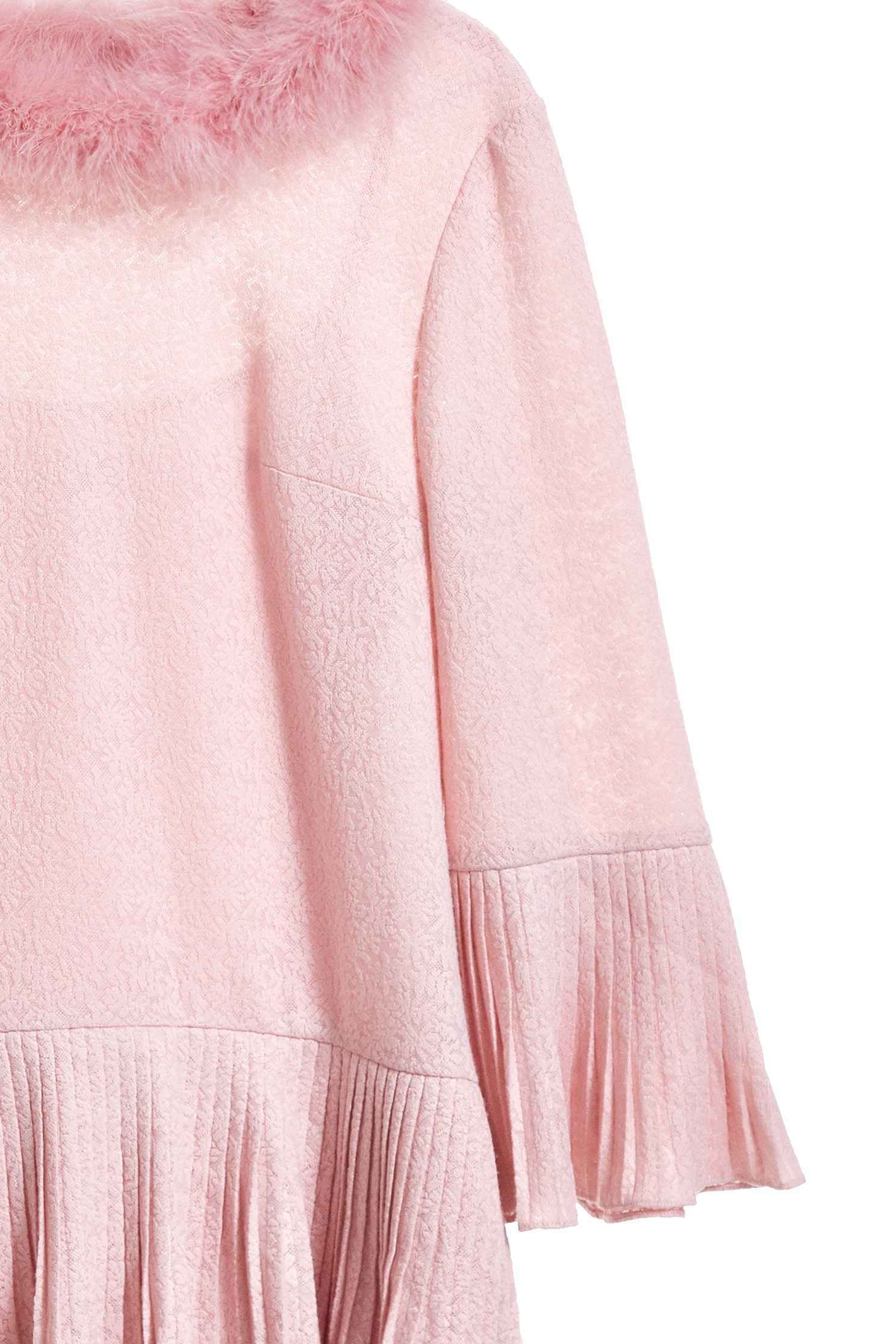 Dress with fleece at the neckline,cocktaildress,longsleevedress
