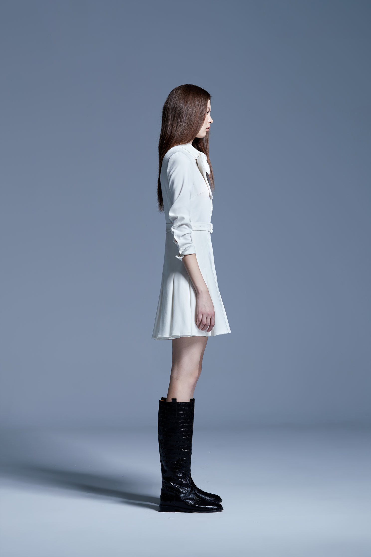 Elegant bow tie dress,dress,whitedress,pleats,pleatedskirt,longsleevedress