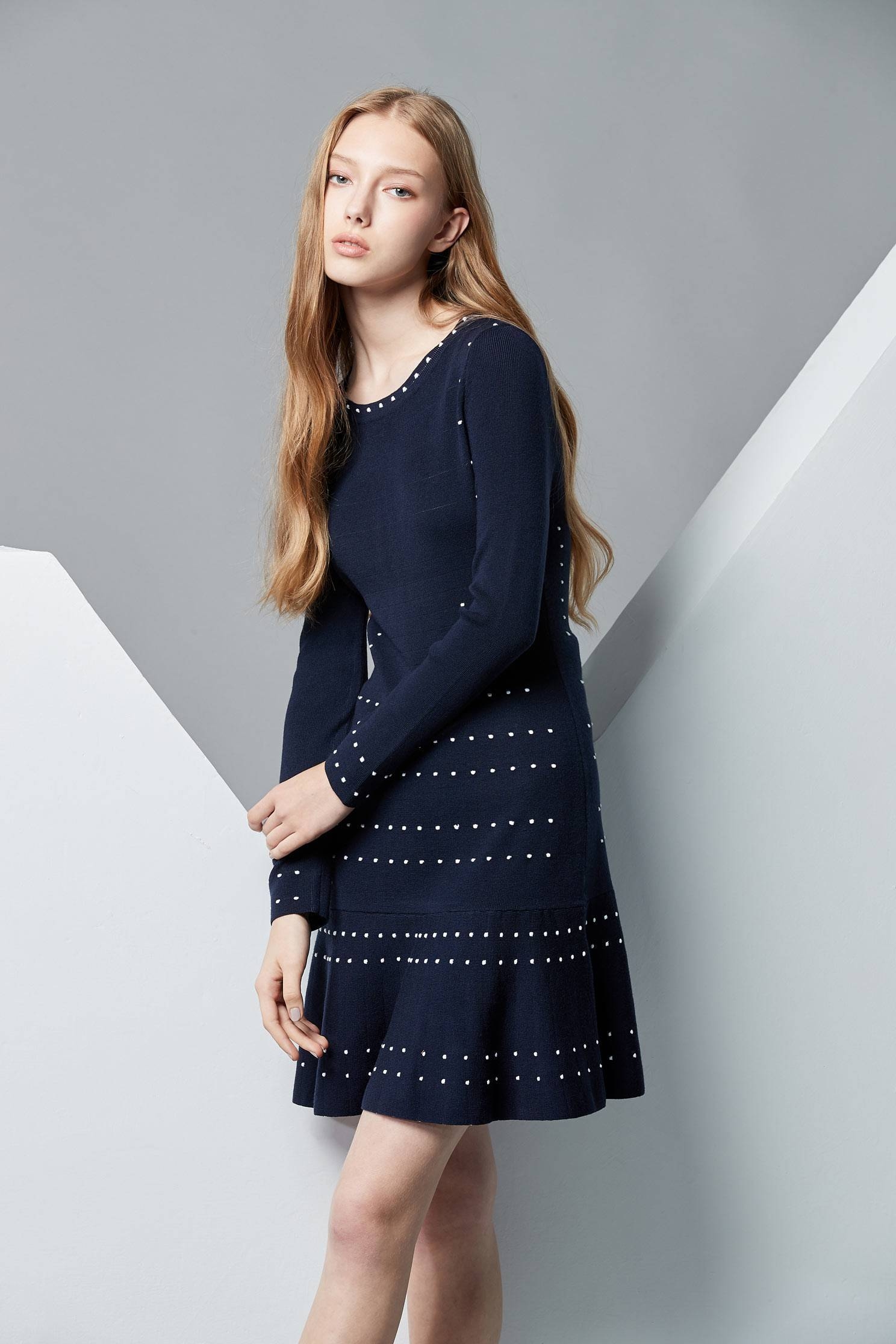 Elegant design dress,u-neckdress,cocktaildress,miniskirt,knitting,knitteddress,longsleevedress,blackdress