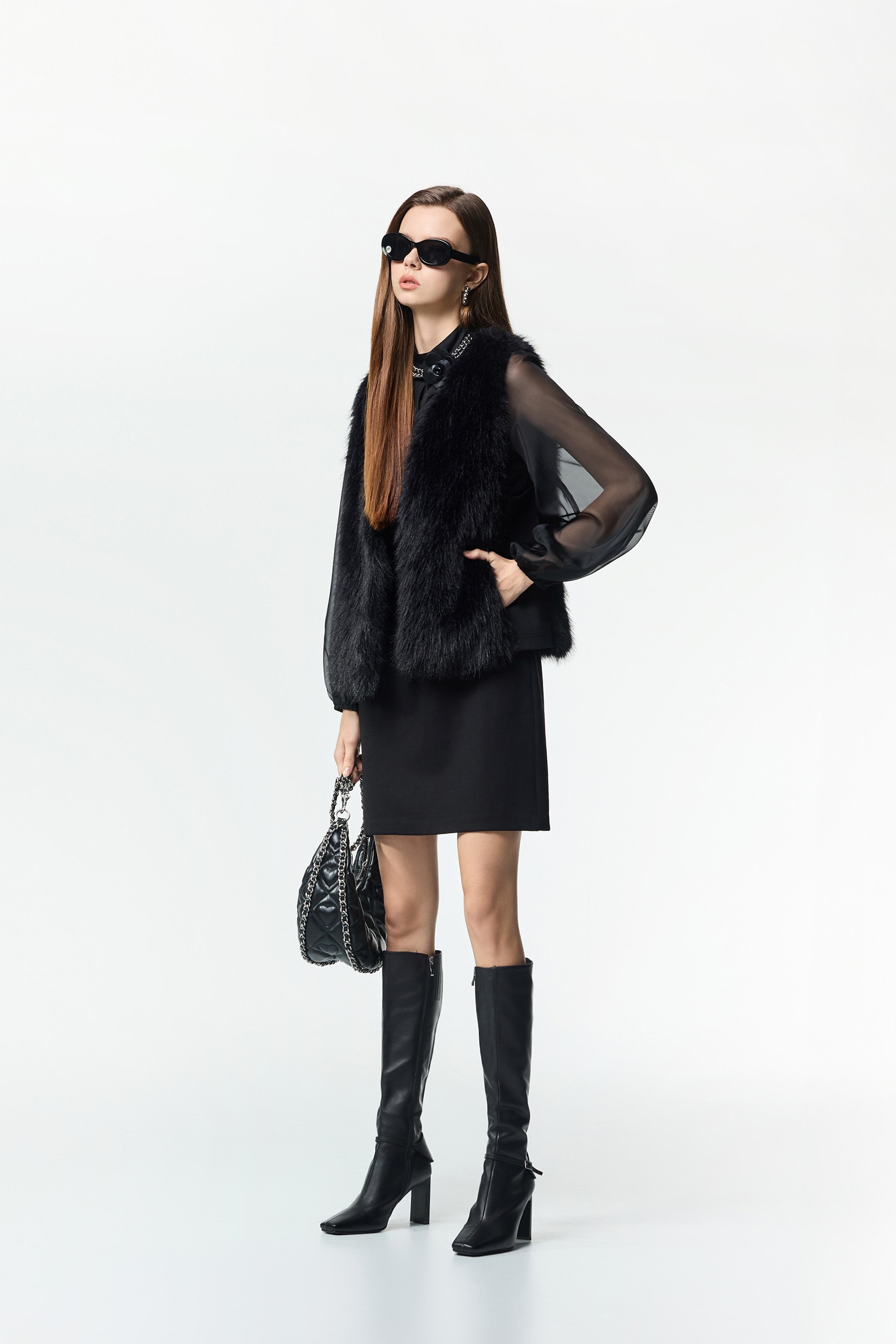 飄逸柔晴紗短洋裝飄逸柔晴紗短洋裝,一般洋裝,洋裝特輯,秋冬穿搭,黑色洋裝