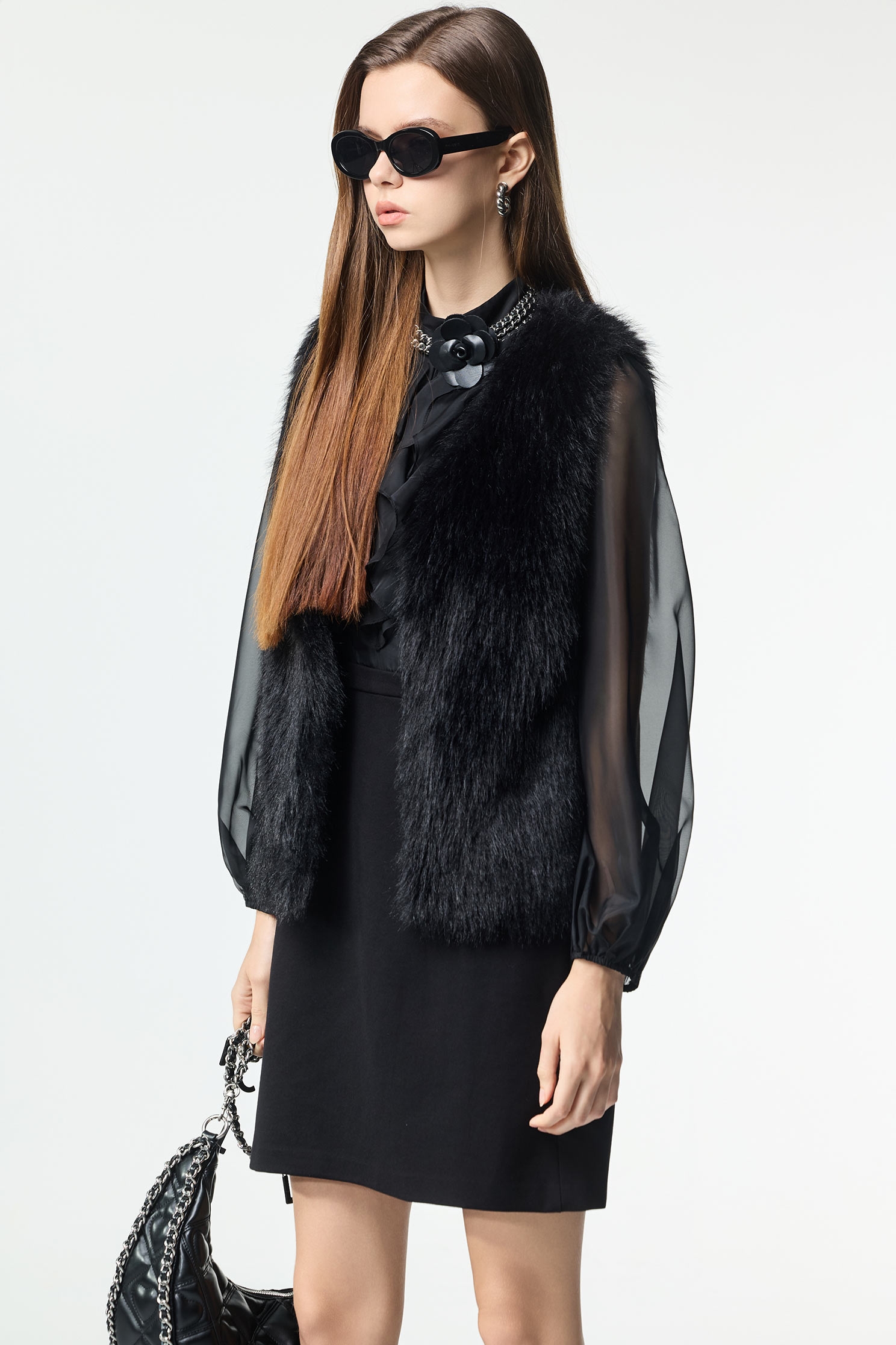 飄逸柔晴紗短洋裝飄逸柔晴紗短洋裝,一般洋裝,洋裝特輯,秋冬穿搭,黑色洋裝