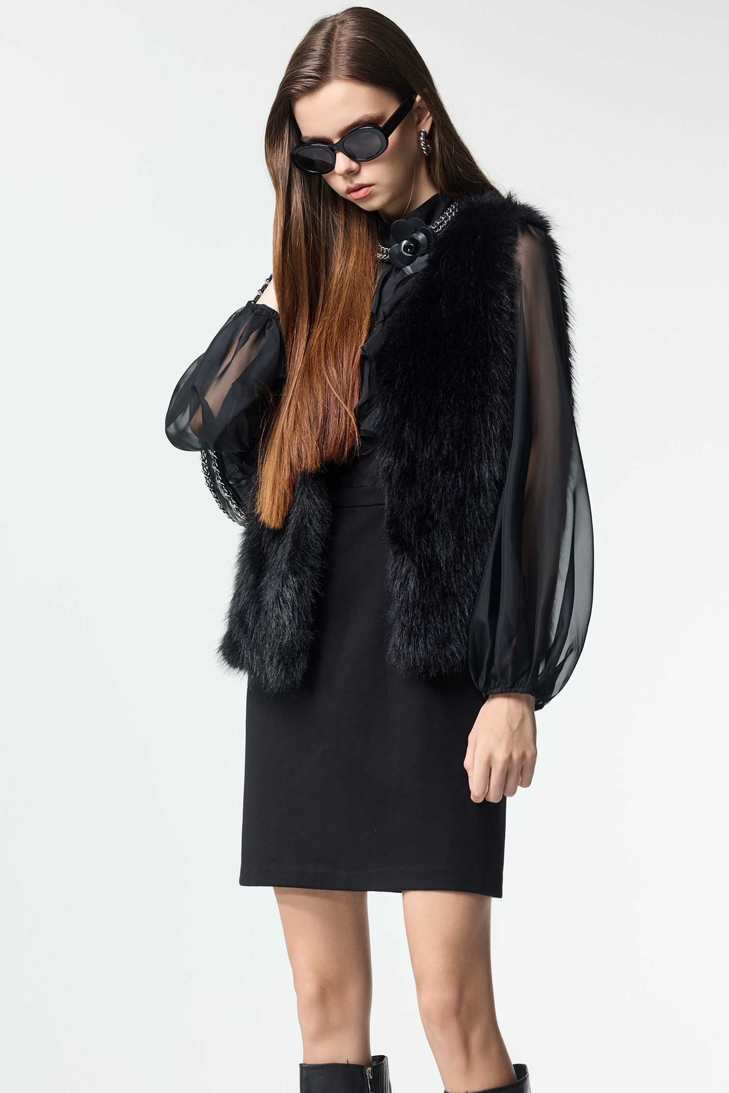 飄逸柔晴紗短洋裝飄逸柔晴紗短洋裝,一般洋裝,洋裝特輯,秋冬穿搭,黑色洋裝