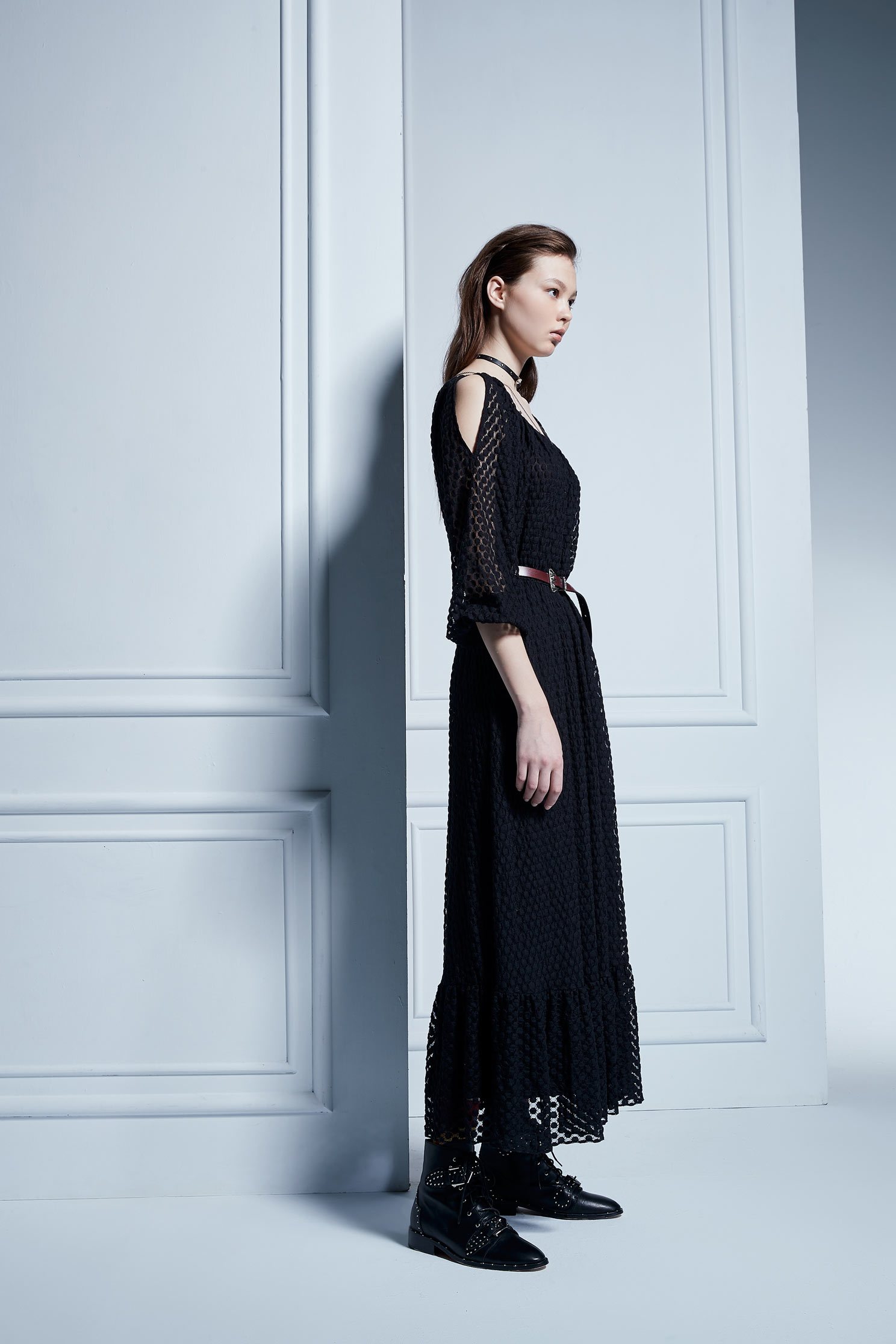 dot dress WITH CUT-OUT SHOULDERS,U-neck dress,Cocktail Dress,Lace,Lace Dress,透膚洋裝,長袖洋裝,Black dress