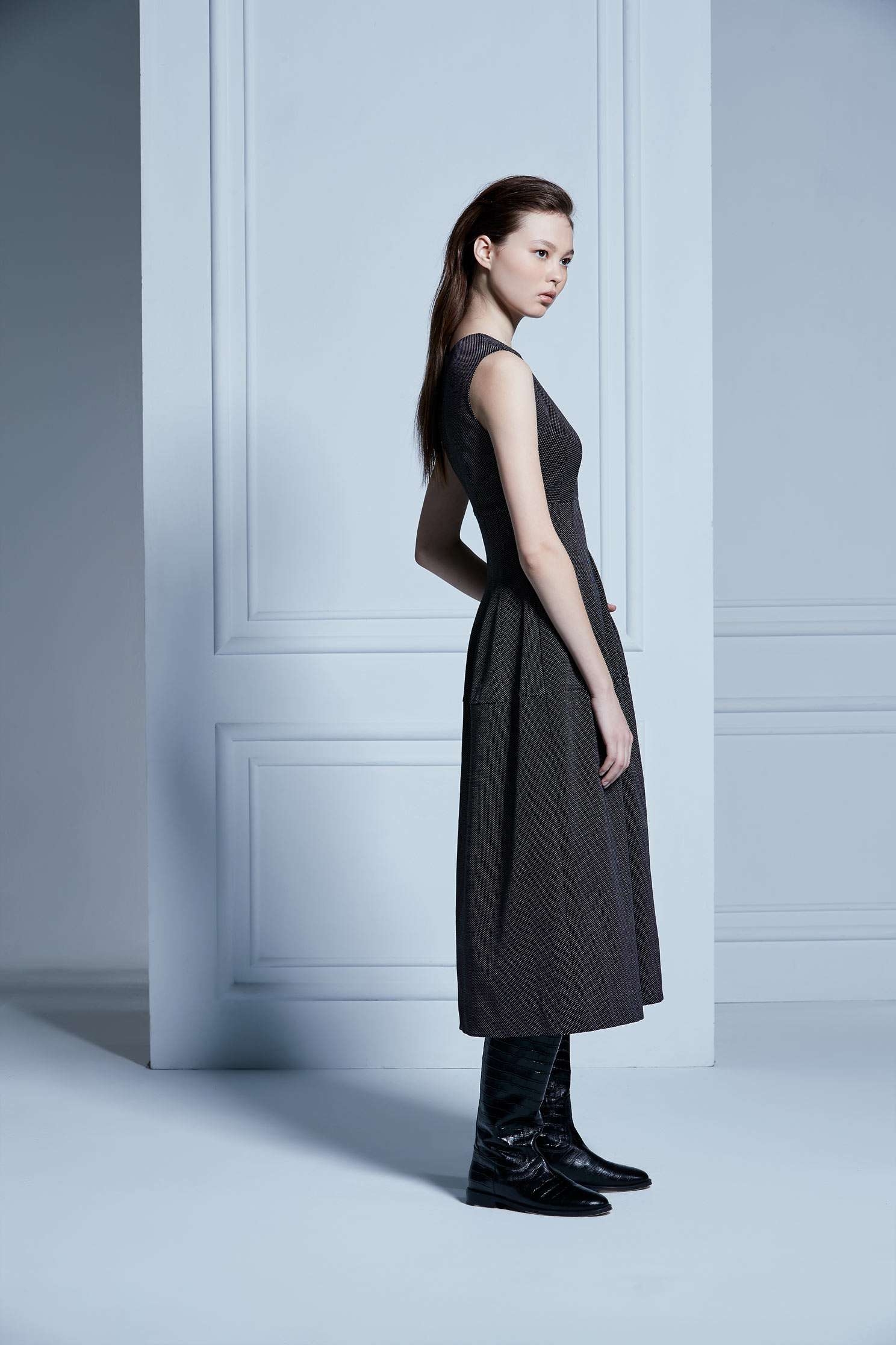 Dot sleeveless dress,dress,sleevelessdress,valentine,blackdress