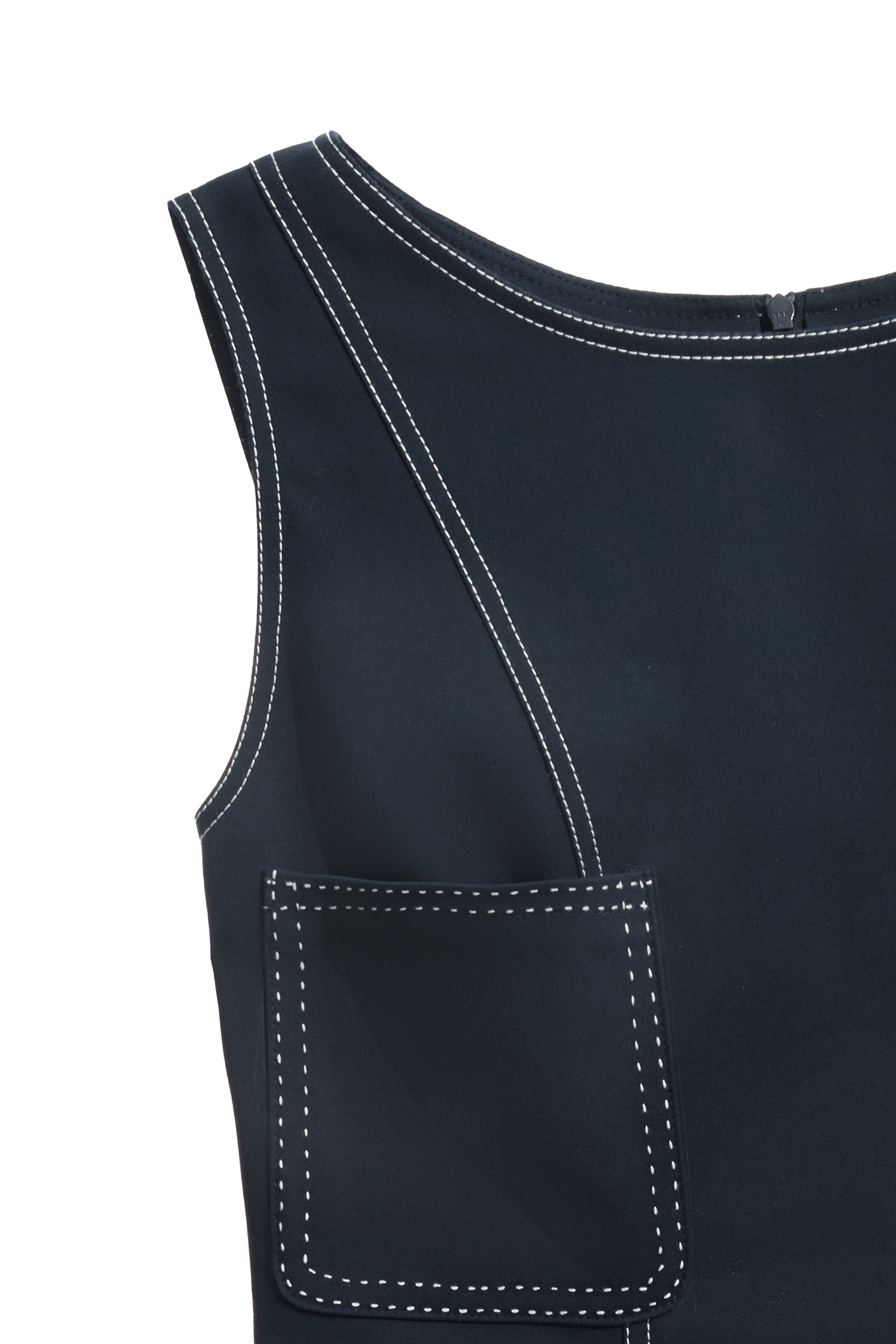 大Ｕ領經典簡約洋裝大Ｕ領經典簡約洋裝,U領洋裝,一般洋裝,春夏穿搭,洋裝特輯,無袖洋裝,短袖洋裝,簡約穿搭