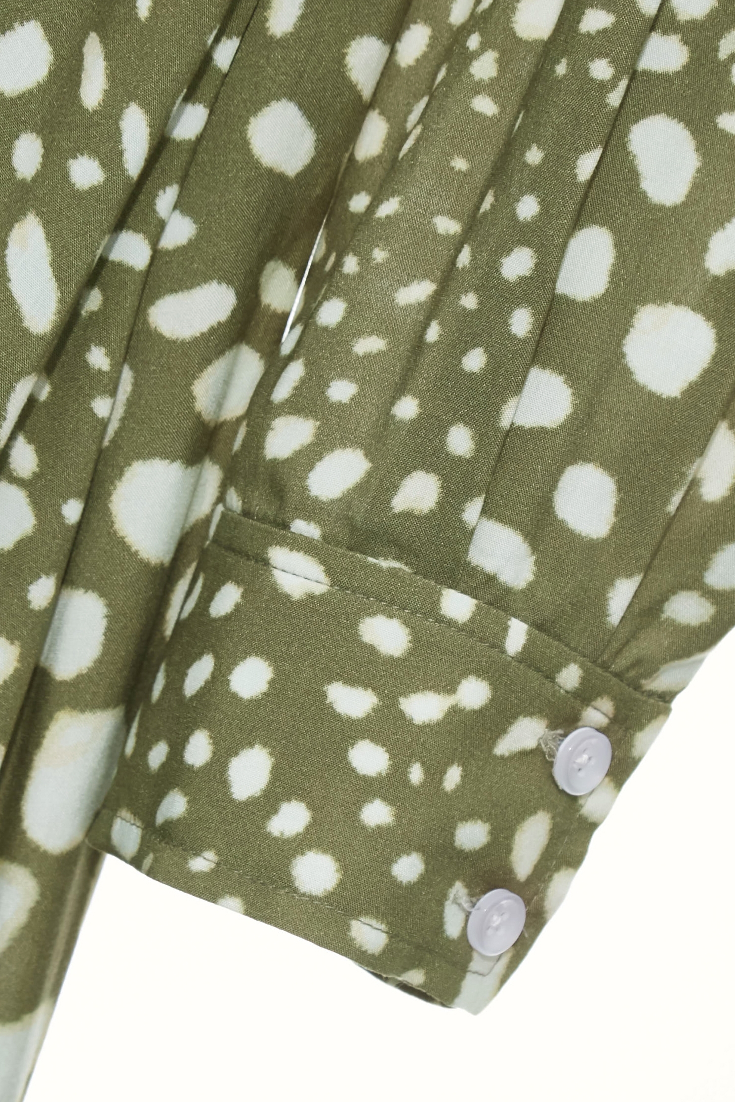 鹿紋印花長洋裝鹿紋印花長洋裝,一般洋裝,春夏穿搭,洋裝特輯,輕奢度假,輕奢渡假,長洋裝