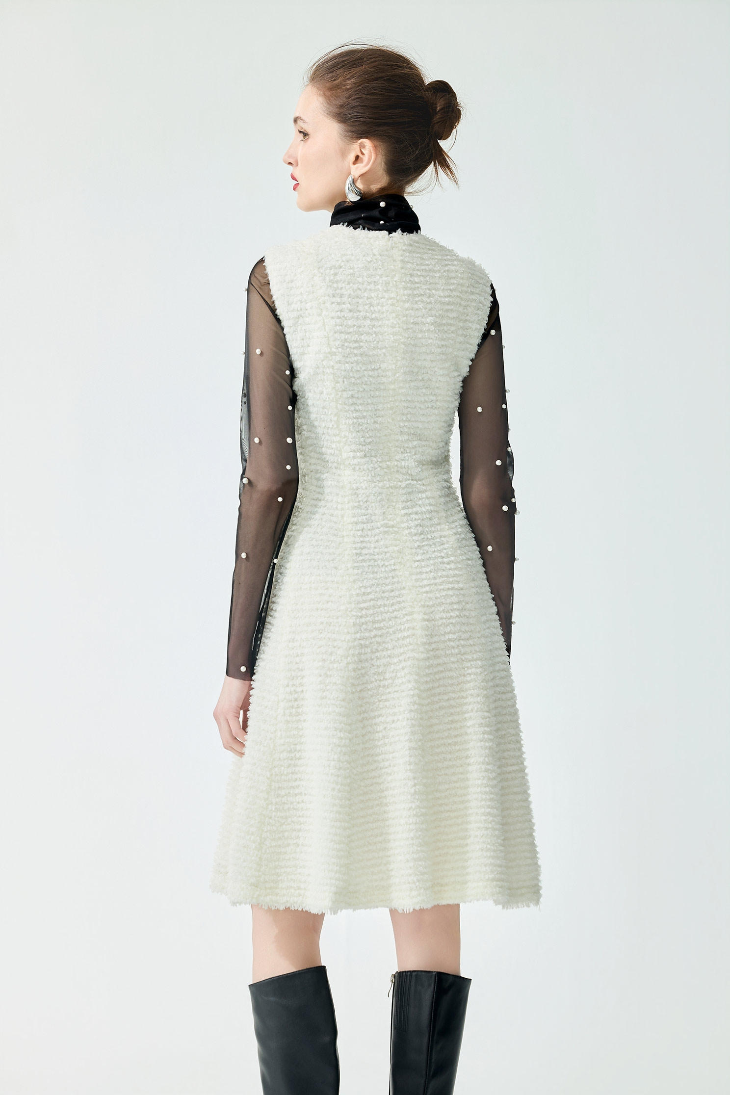 奶白色帶子紗小香風洋裝奶白色帶子紗小香風洋裝,一般洋裝,上班OL穿搭,小香風,春夏穿搭,洋裝特輯,派對特輯,白色洋裝