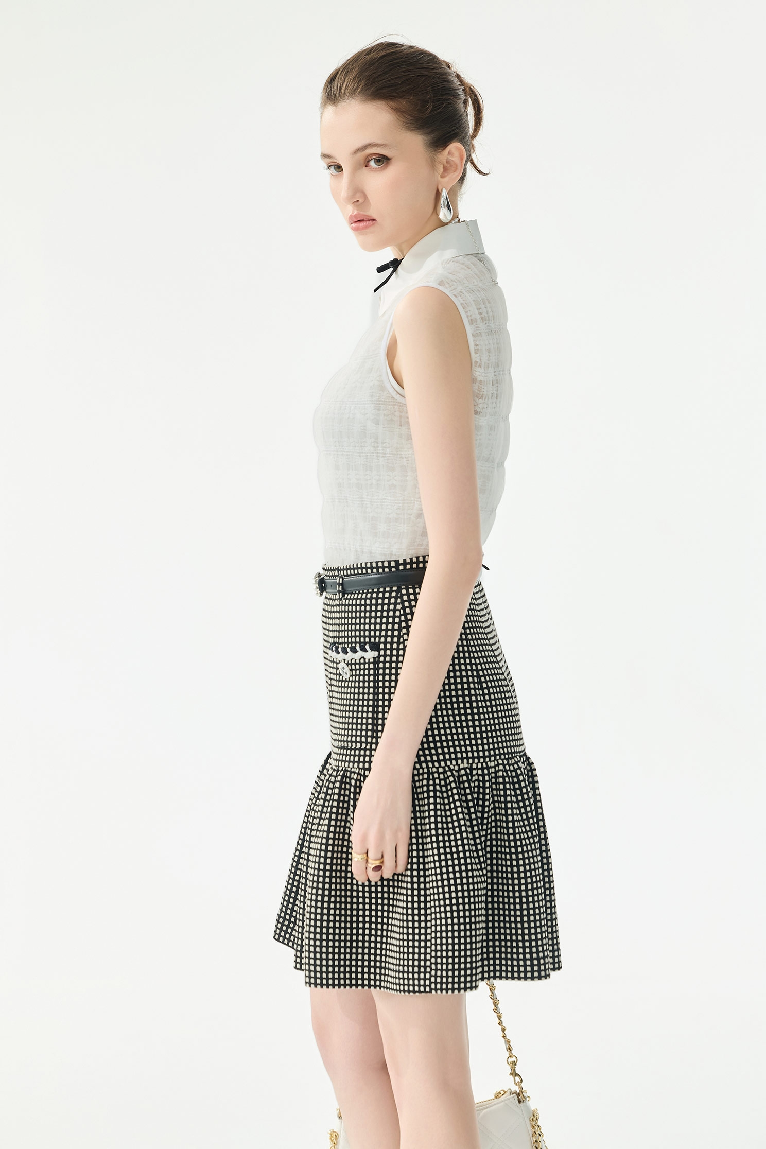 立體透視彈性襯衫背心立體透視彈性襯衫背心,一般背心,一般背心馬甲,春夏穿搭,白色背心,背心