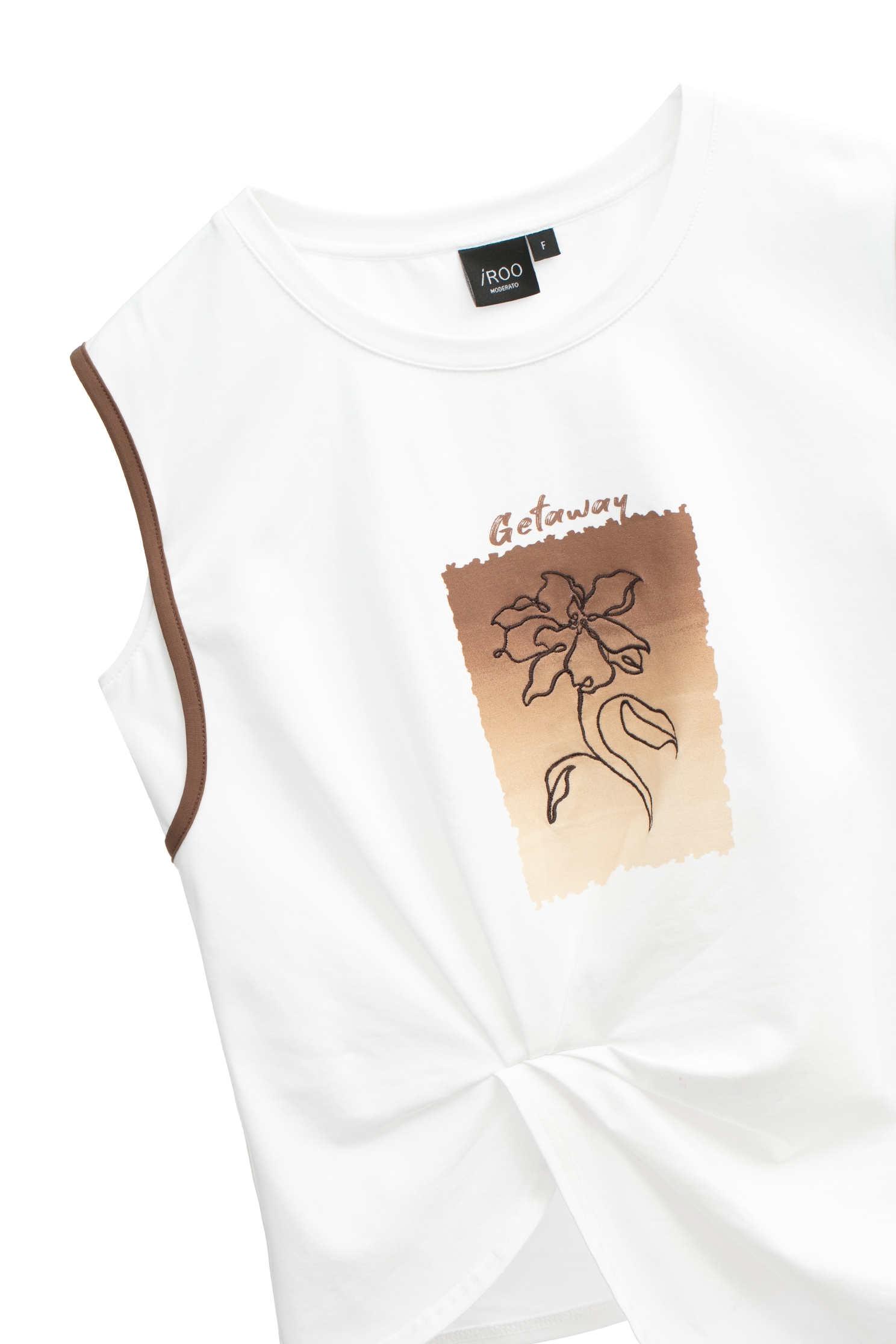 不對稱抓皺印繡花背心不對稱抓皺印繡花背心,一般背心,一般背心馬甲,春夏穿搭,白色背心,繡花,背心