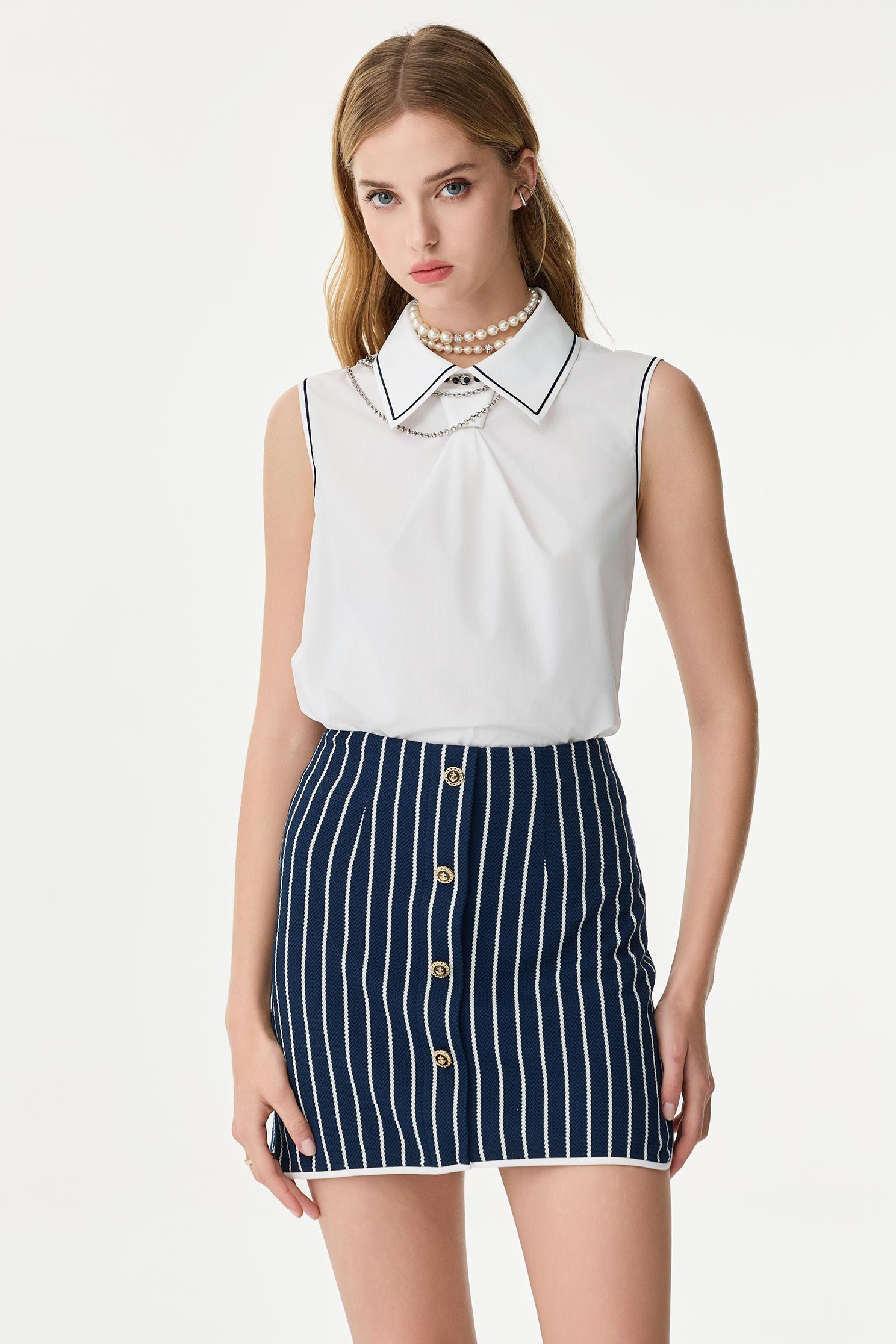 綴領帶結單品上衣綴領帶結單品上衣,一般背心,一般背心馬甲,上班OL穿搭,上衣,春夏穿搭,白色背心