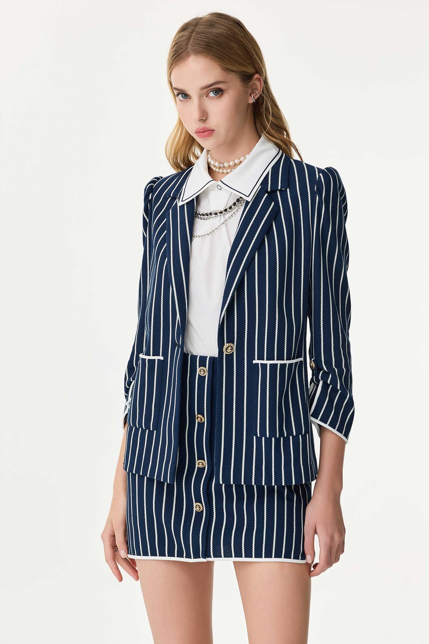 綴領帶結單品上衣綴領帶結單品上衣,一般背心,一般背心馬甲,上班OL穿搭,上衣,春夏穿搭,白色背心