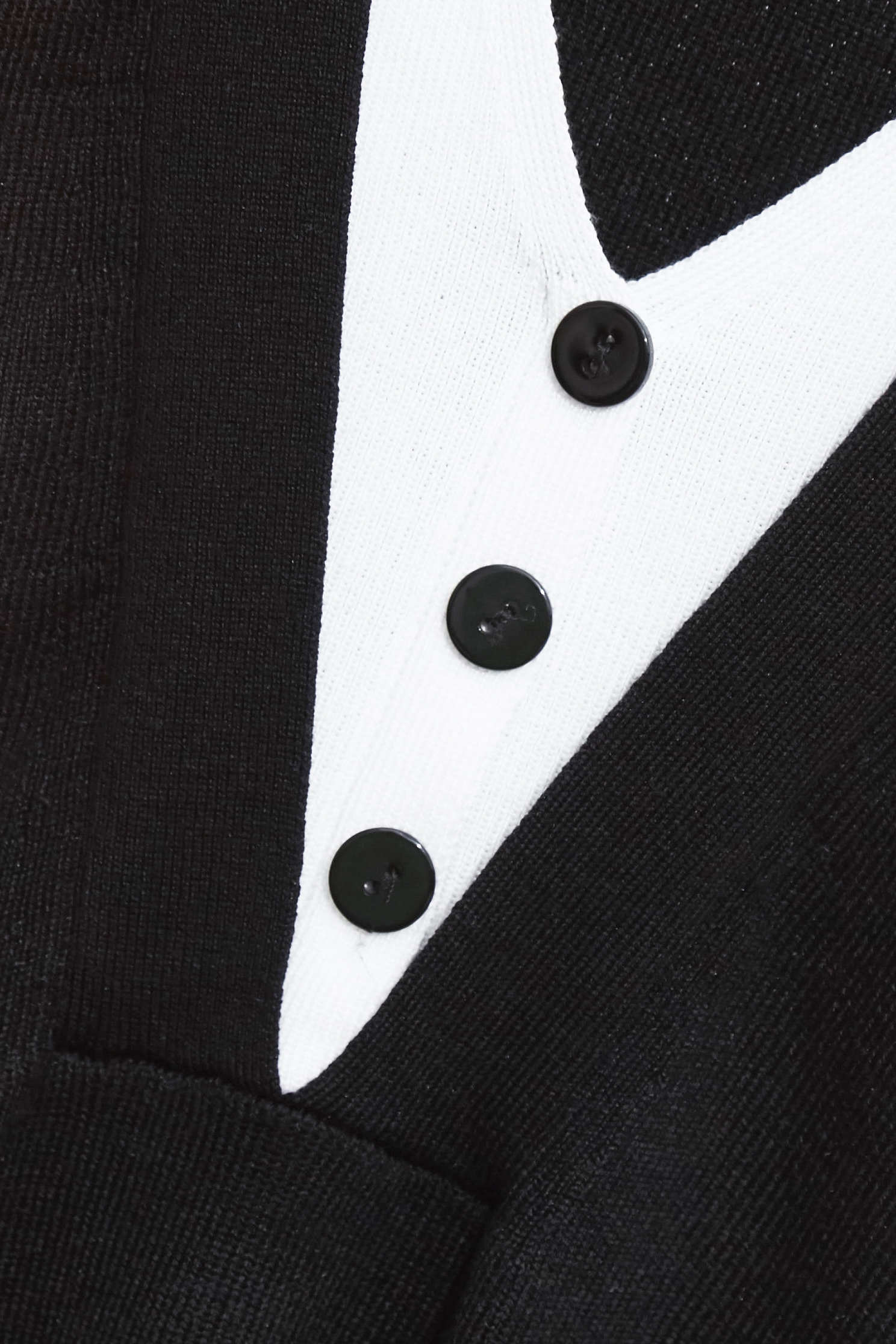 黑白假兩件Ｖ領針織背心上衣黑白假兩件Ｖ領針織背心上衣,一般背心,一般背心馬甲,上衣,春夏穿搭,背心,針織,針織背心,黑色背心