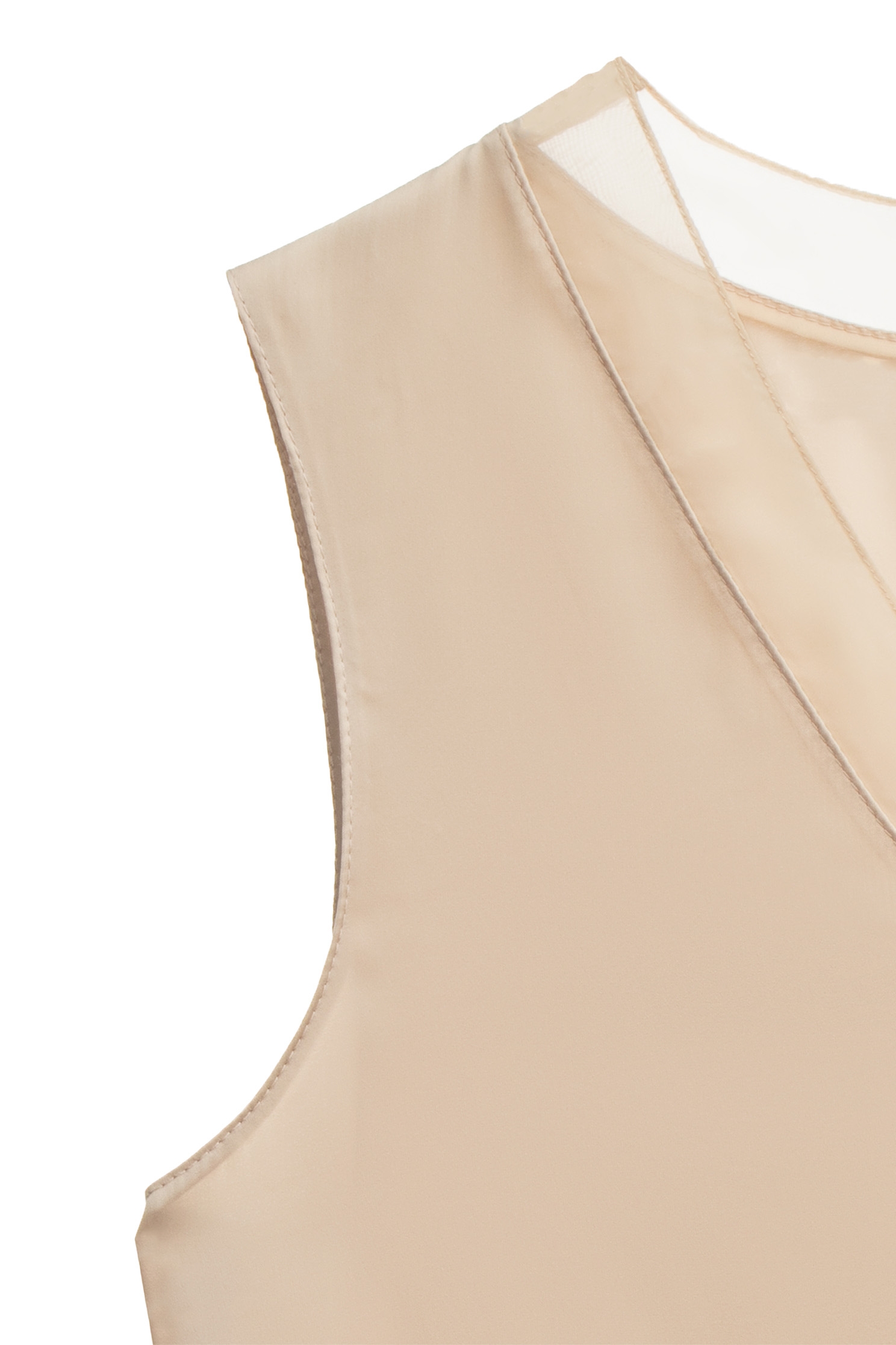 珠貝色沙典簡約V領背心珠貝色沙典簡約V領背心,V領背心,一般背心,一般背心馬甲,上班OL穿搭,無袖背心,秋冬穿搭,背心