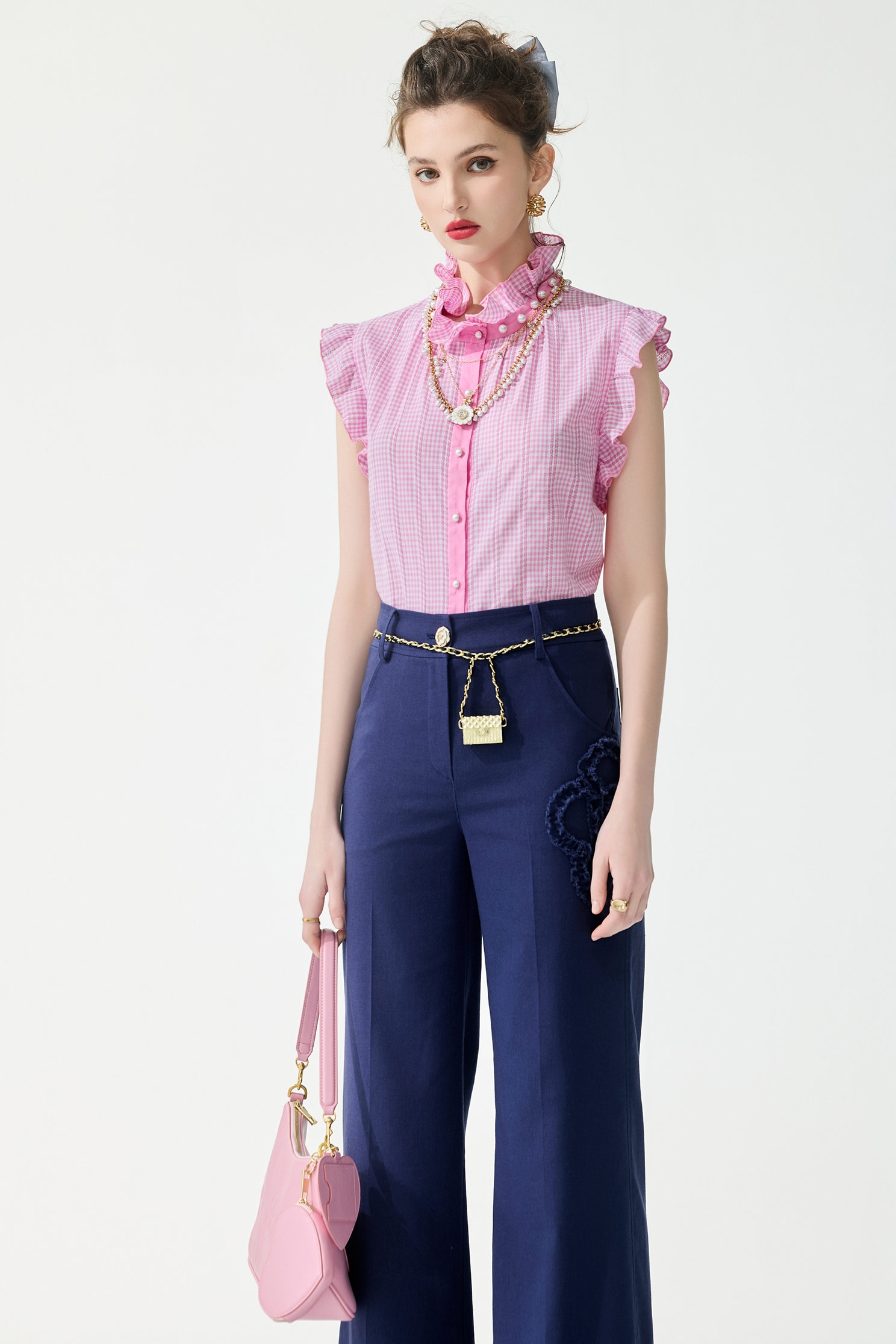 電光紫粉色細格紋上衣電光紫粉色細格紋上衣,一般背心,一般背心馬甲,上衣,春夏穿搭,格紋,珍珠,背心,荷葉,蕾絲