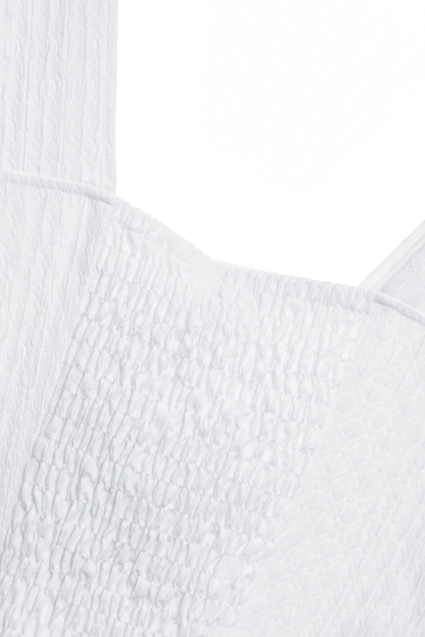 立體壓花飾綁結上衣立體壓花飾綁結上衣,一般背心,一般背心馬甲,上衣,人氣商品,春夏穿搭,白色背心,背心,蝴蝶結